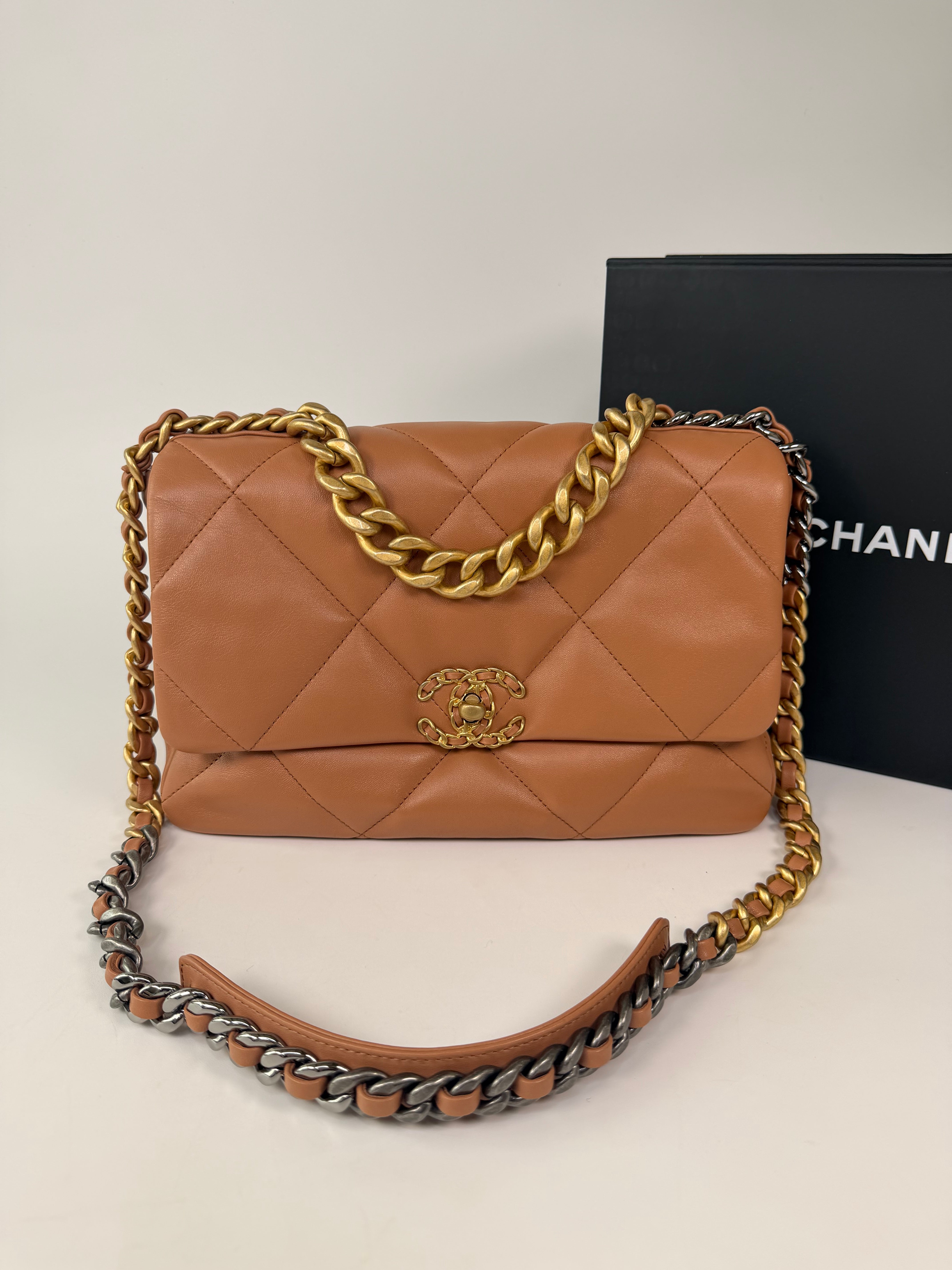 Chanel 19 Medium In Camel Lambskin Leather With Mixed Hardware in excellent condition 100% authentic and preloved