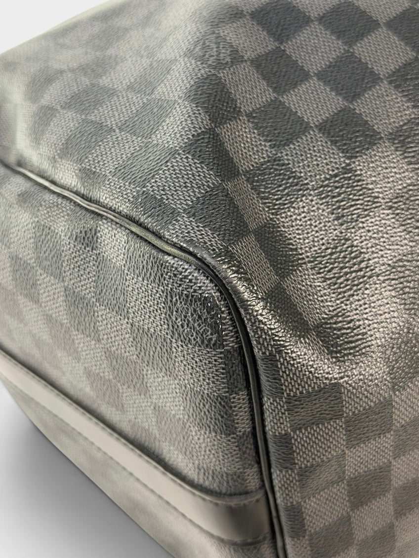 Louis Vuitton Keepall Bandouliere 45 In Damier Graphite Canvas. 100% authentic and preloved in excellent condition