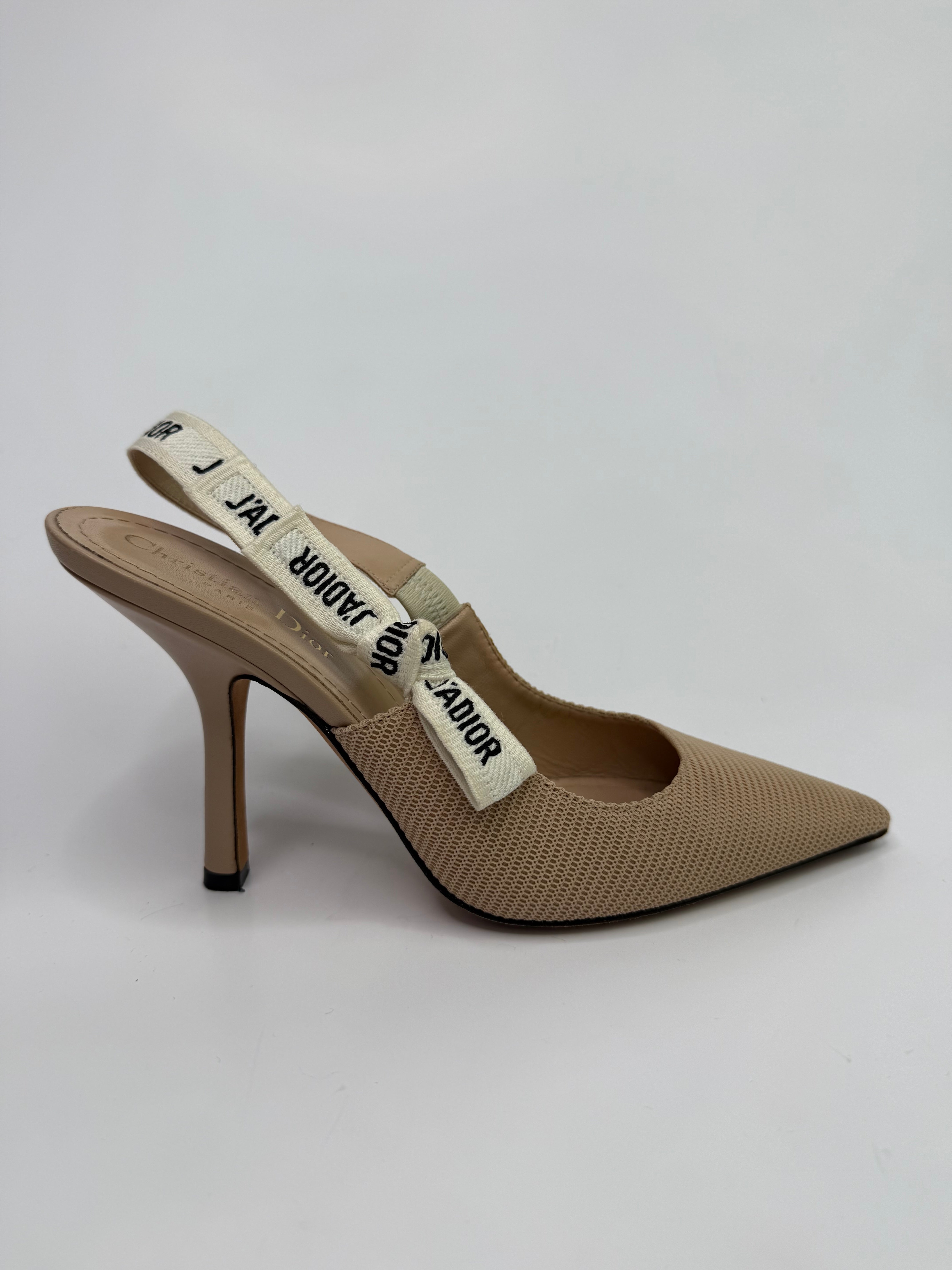 Christian Dior J'Adior Singback Pumps (Size 39 /UK6)