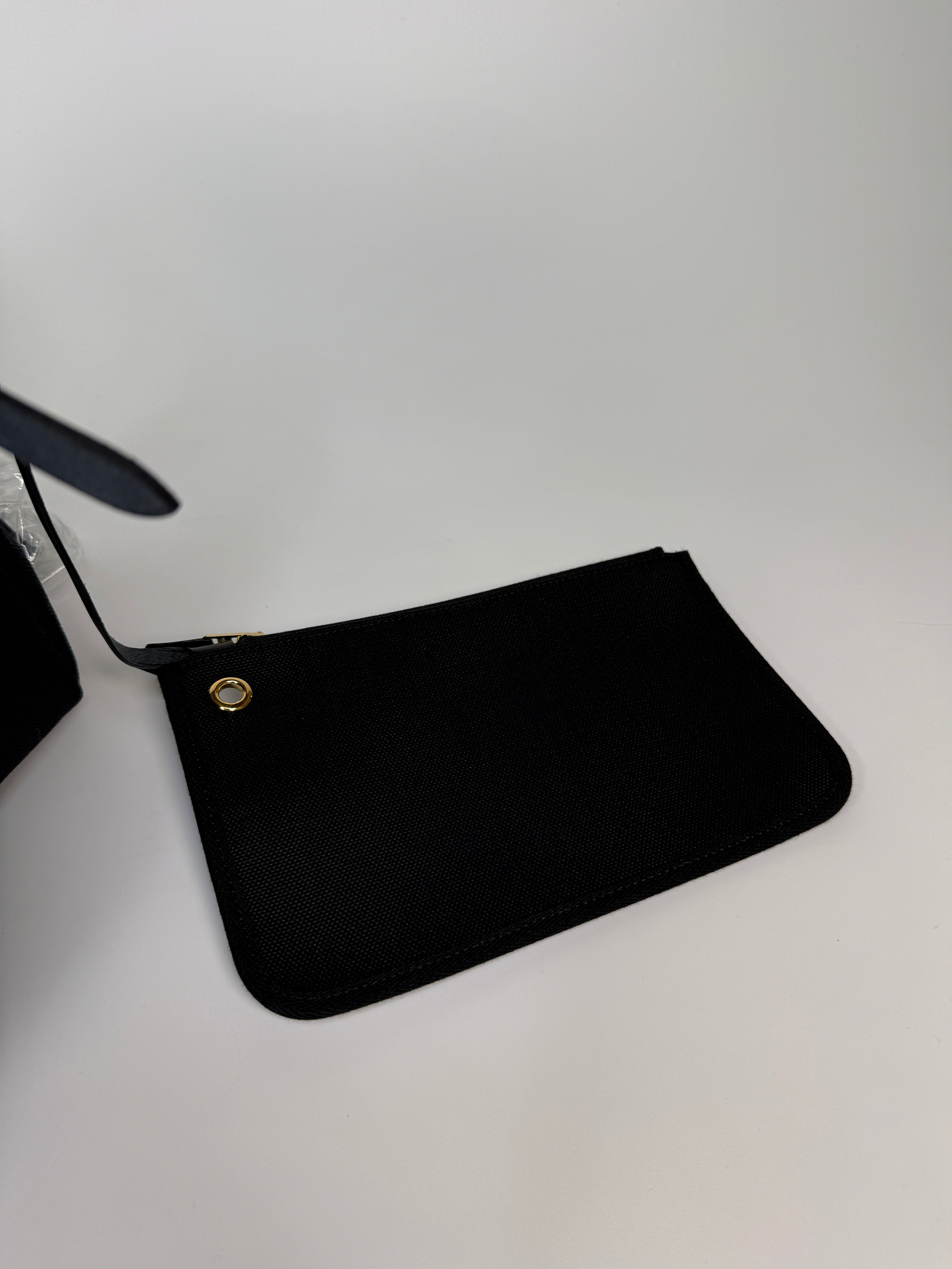 Hermès Herbag 31 Zip In Black With Gold Hardware