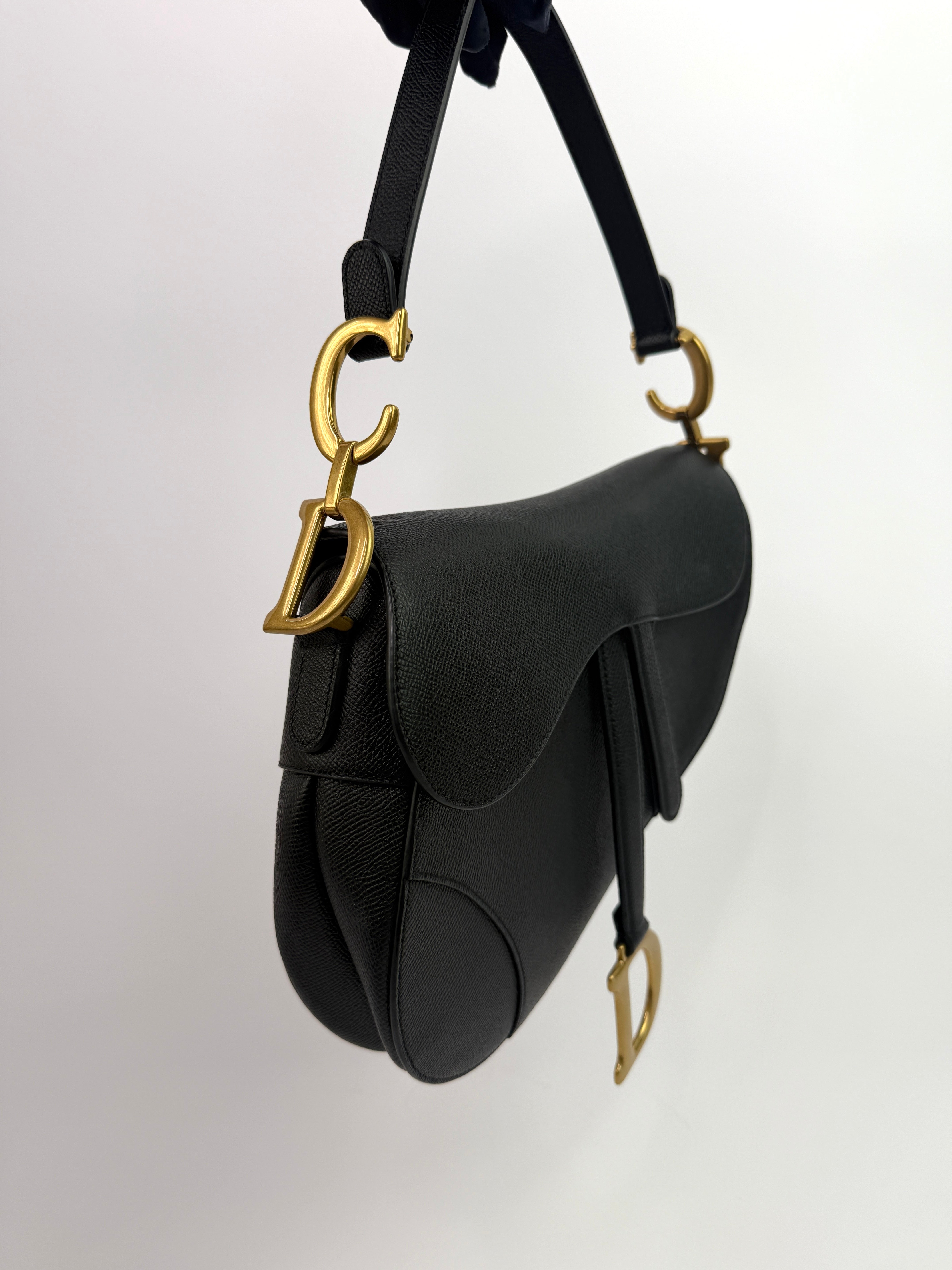 Christian Dior Saddle Bag In Calfskin Leather With Strap