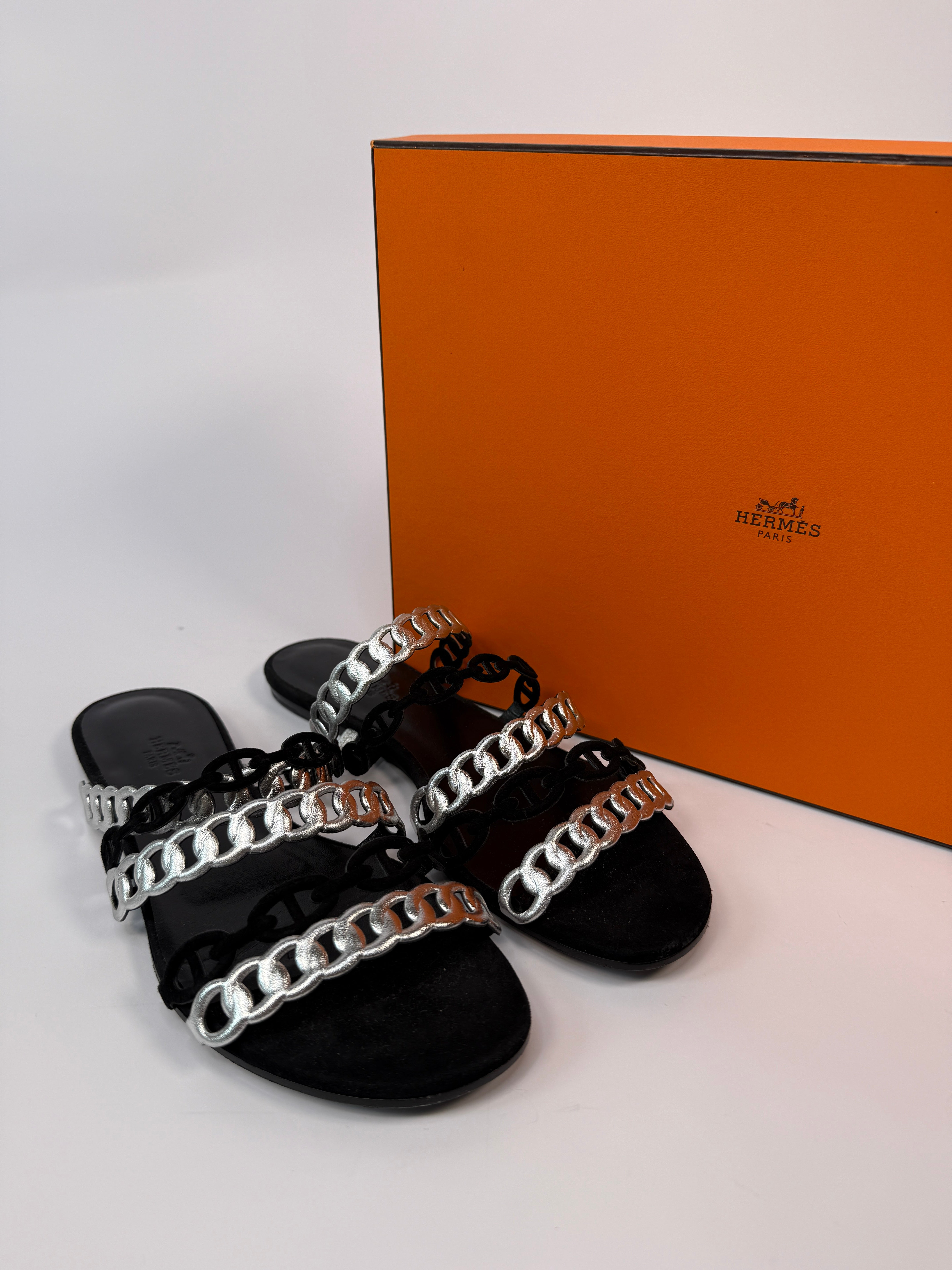 Hermès Chaine Pavot d'Ancre Sandals (size 38.5/UK5.5)