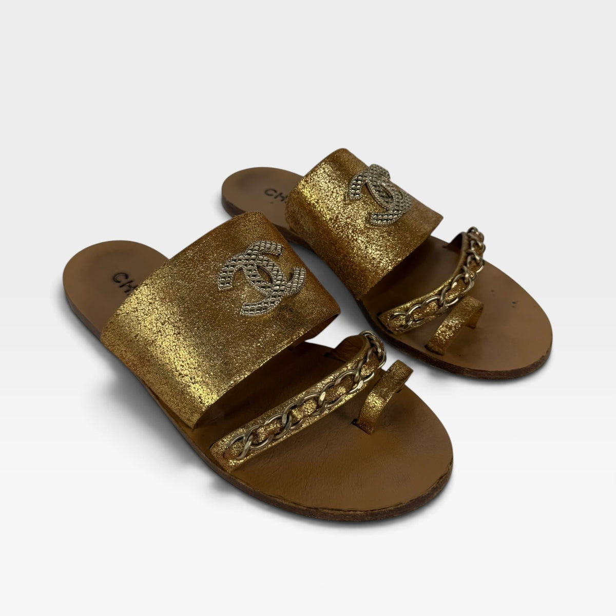 Chanel Sandals In Metallic Gold (Size 39.5/UK 6.5) 100% authentic and preloved in excellent condition