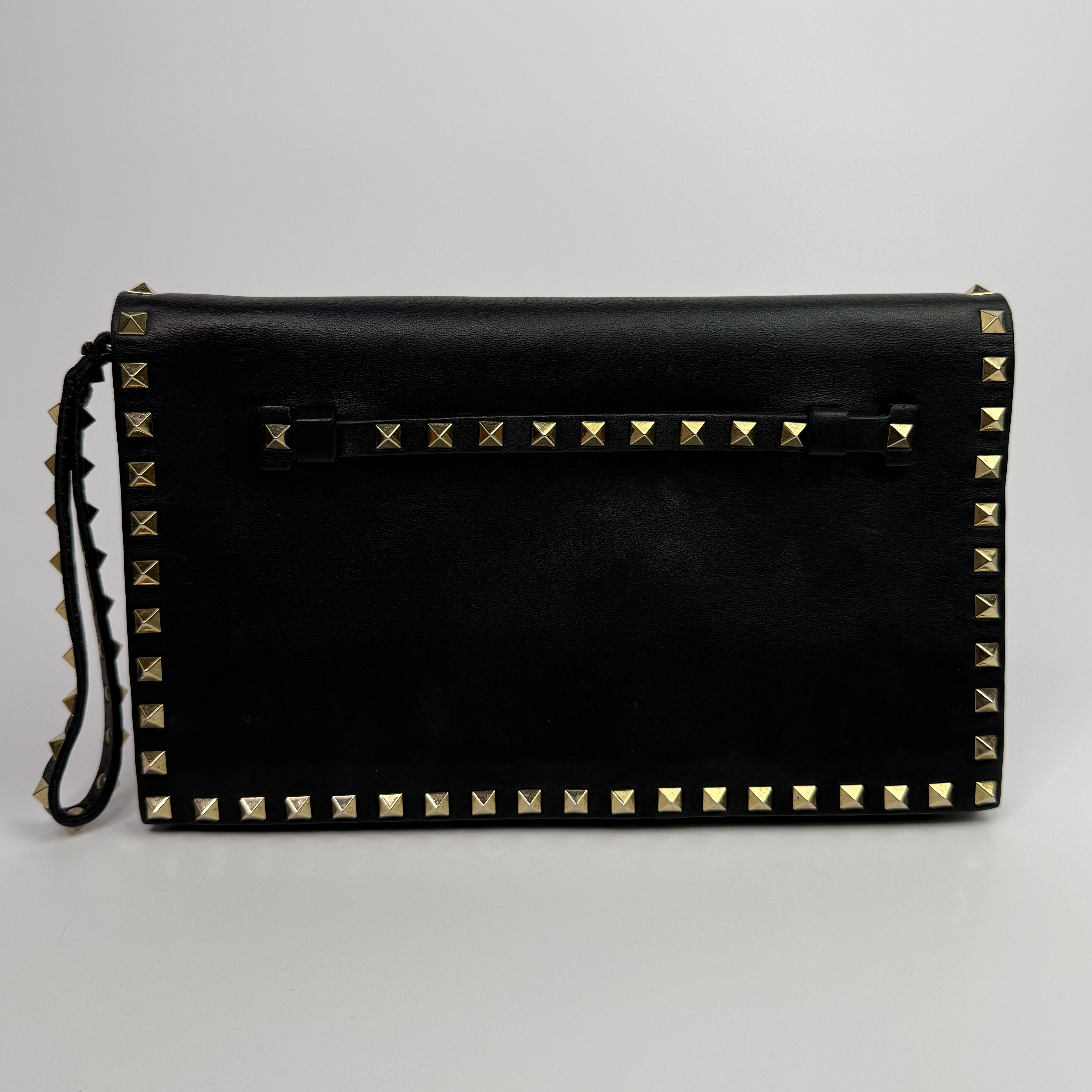 Valentino Garavani Rockstud Wristlet Clutch