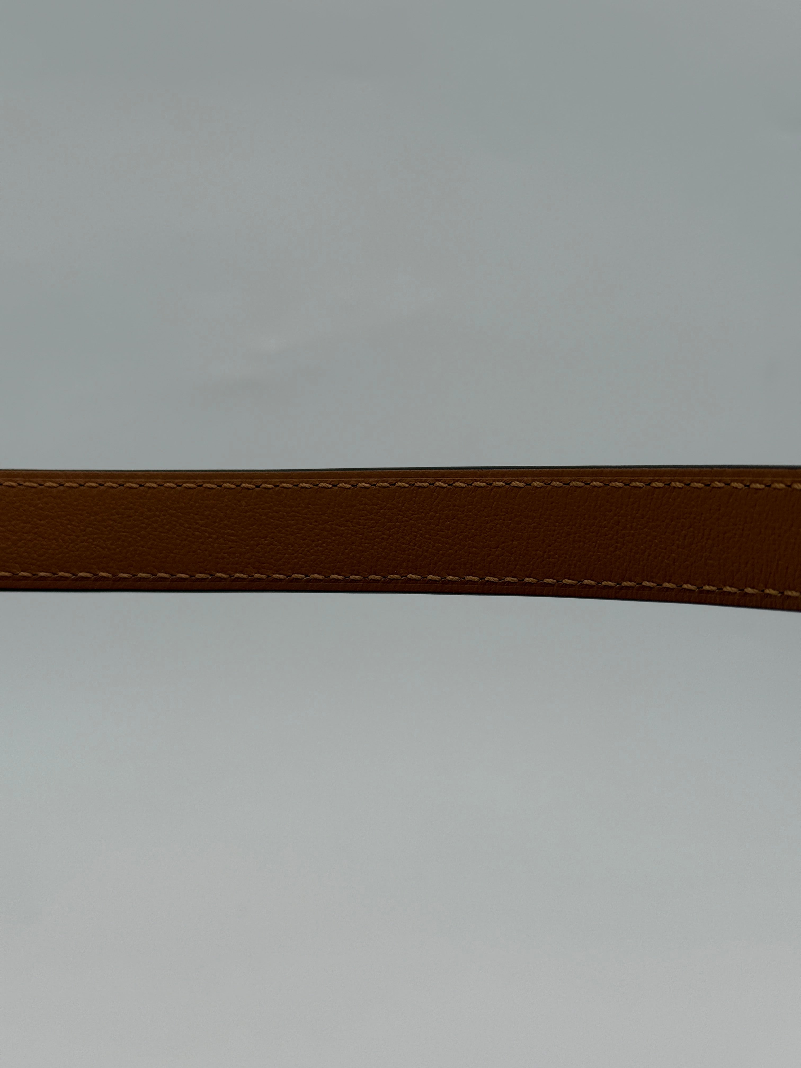 Hermès Kelly 18 Belt in Black Leather With Palladium Hardware Authentic and Preloved In Excellent condition