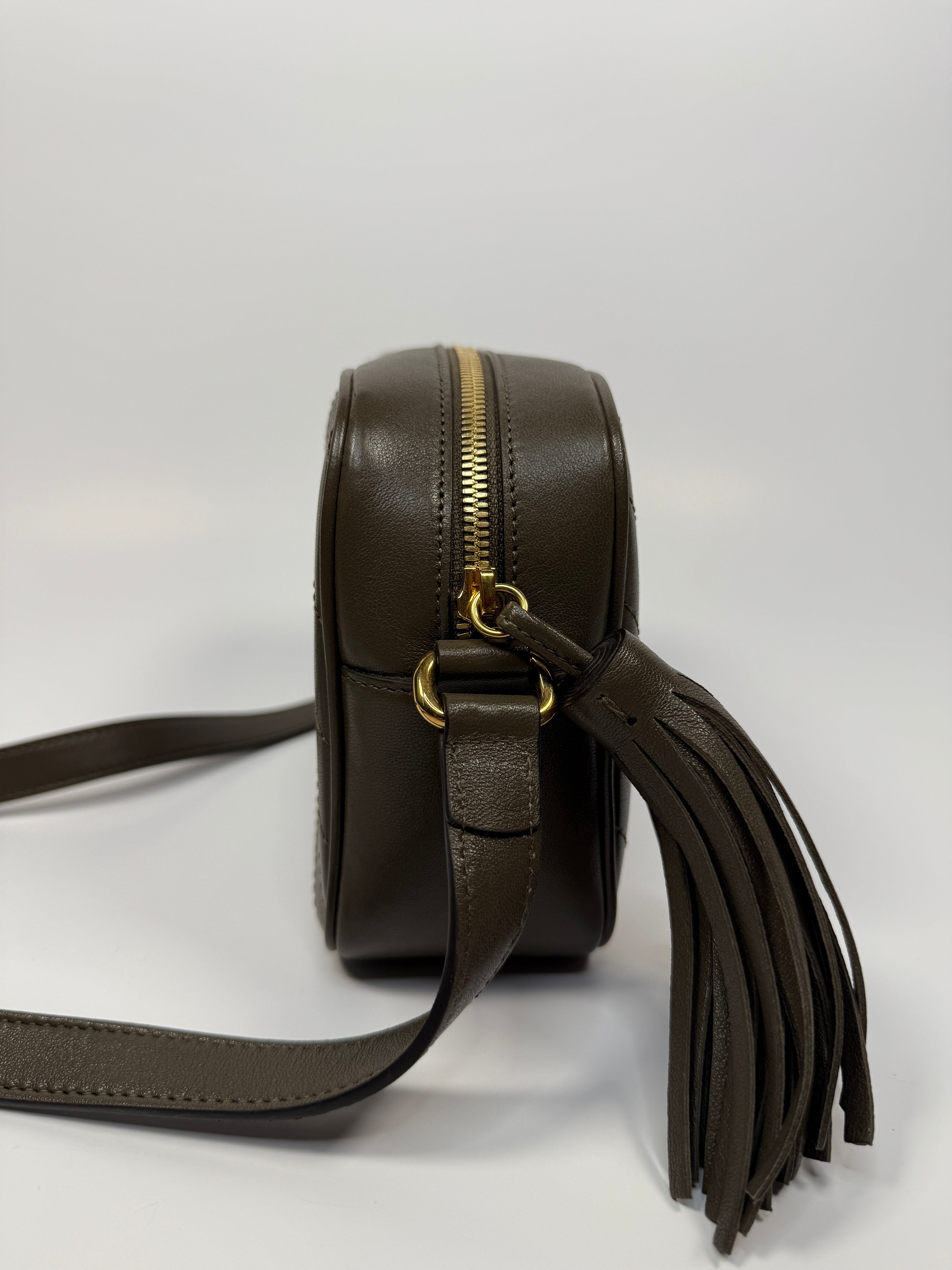 Gucci Soho Disco Crossbody Bag In Khaki Leather