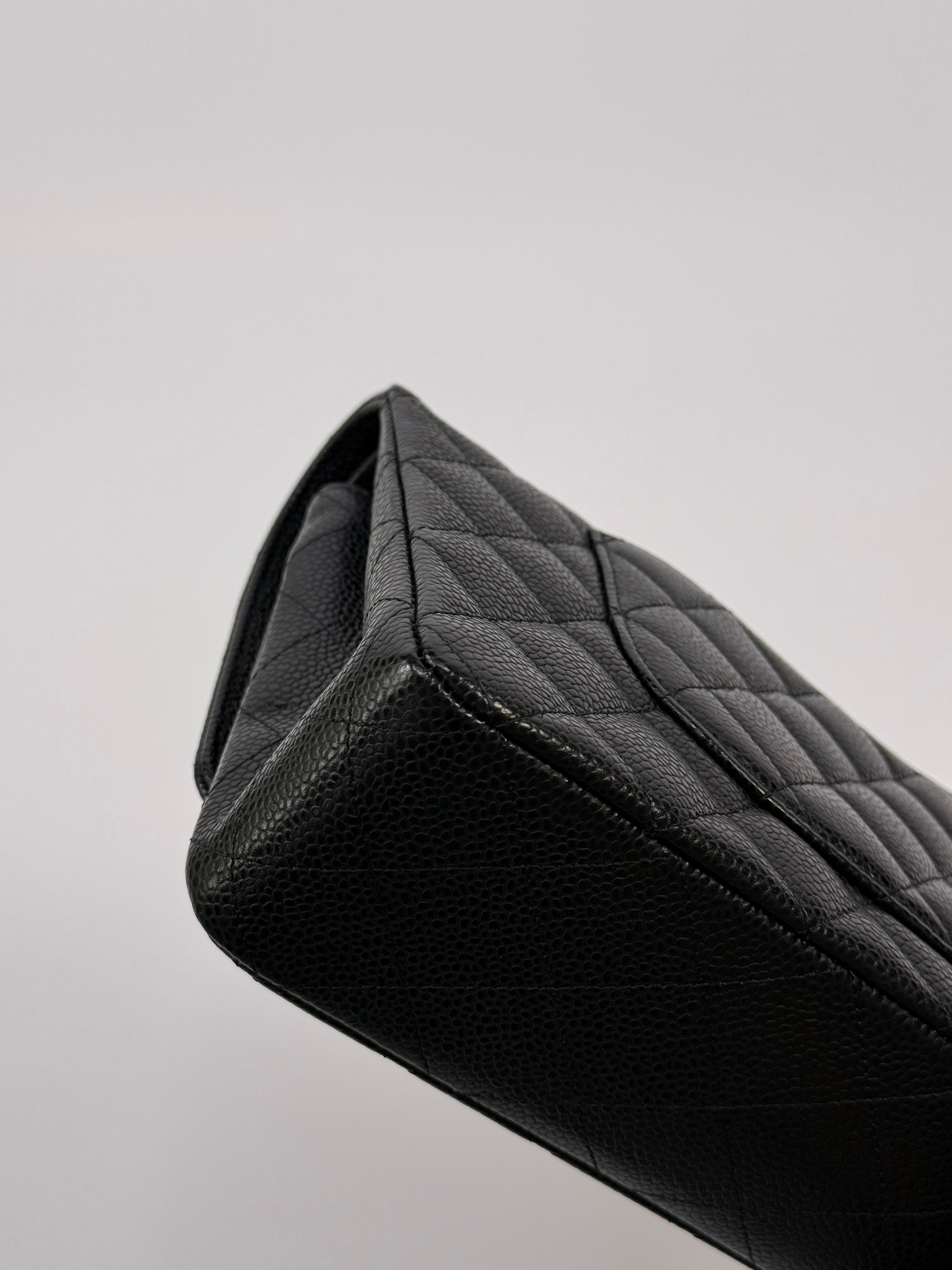 Chanel Medium Classic Double Flap Black Caviar With GHW