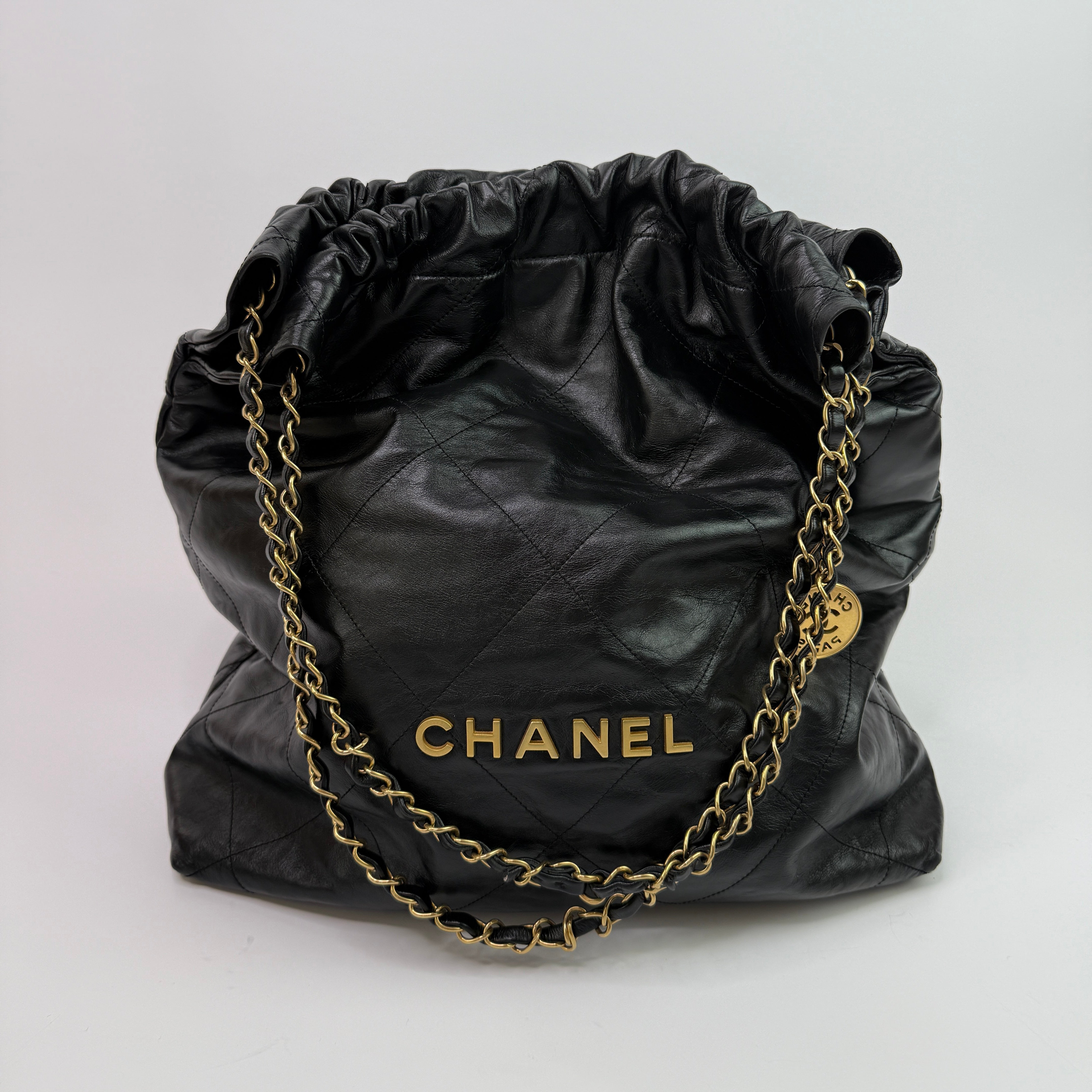 Chanel 22 Large In Black Calfskin LeatherWith Gold Hardware
Pre Loved & Authentic