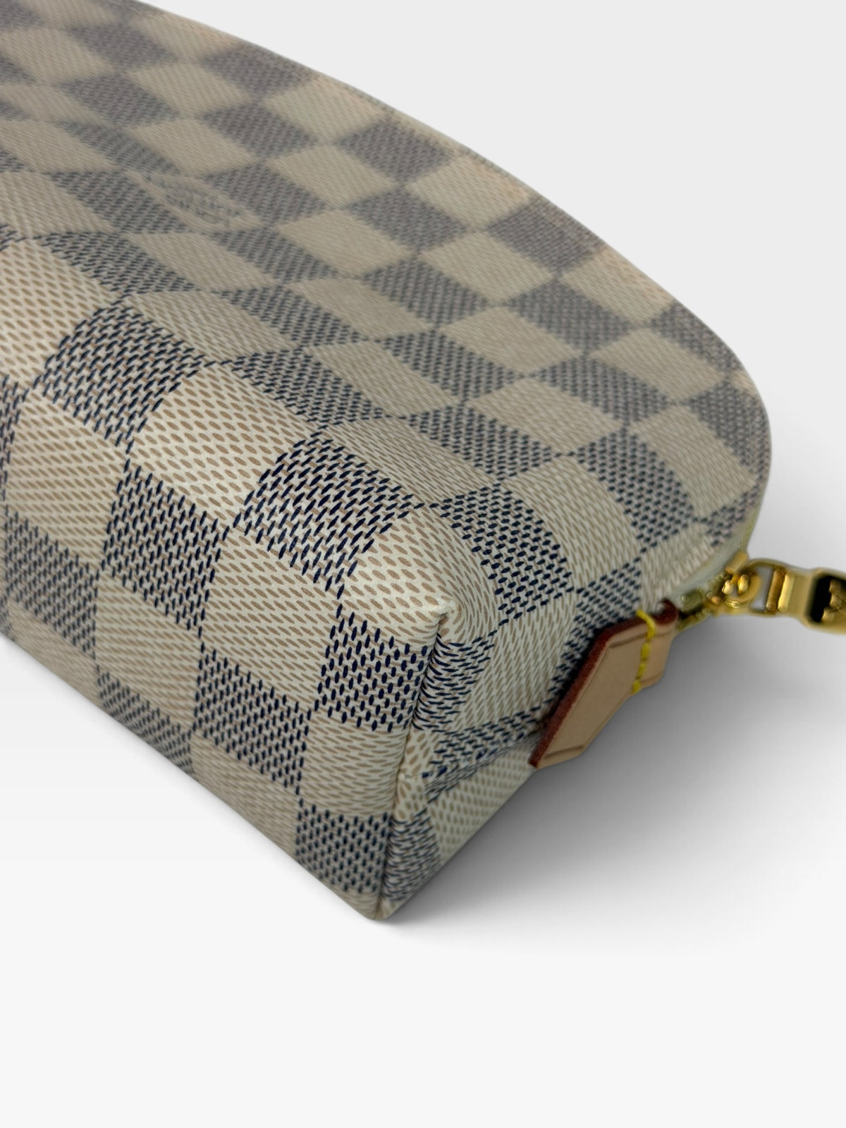 Louis Vuitton Pochette Cosmetique In Damier Azur Canvas With Gold Hardware. 100% authentic and preloved in excellent condition
