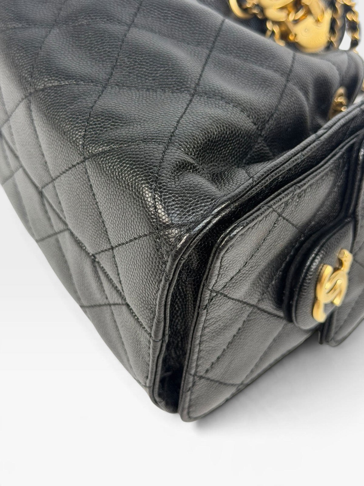 *Luxe Top Pick* Chanel 25 Micro In Black Caviar Leather With Aged Gold Hardware. 100% authentic and pre loved in excellent condition.