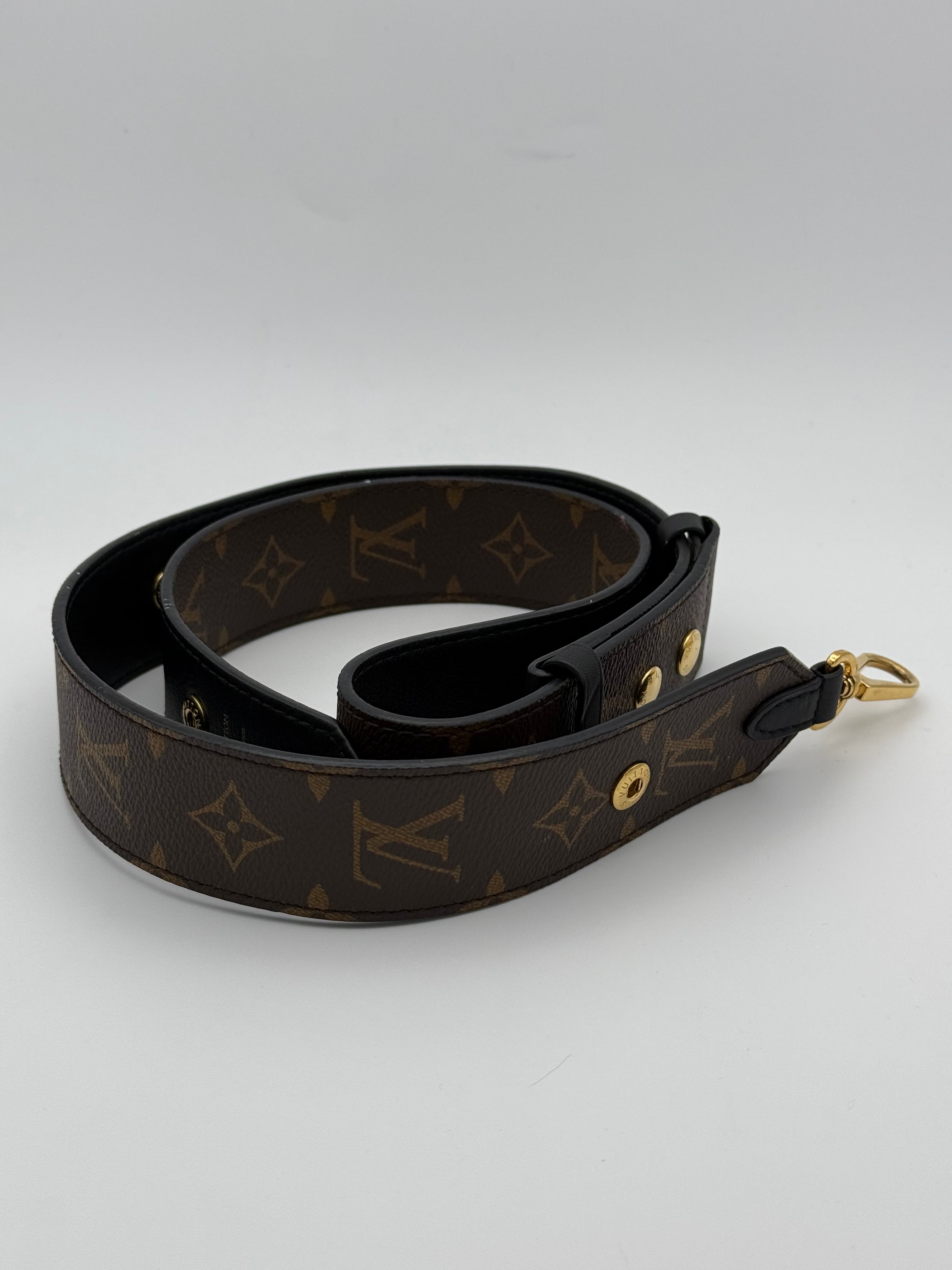 Louis Vuitton Bandoulière Monogram Strap