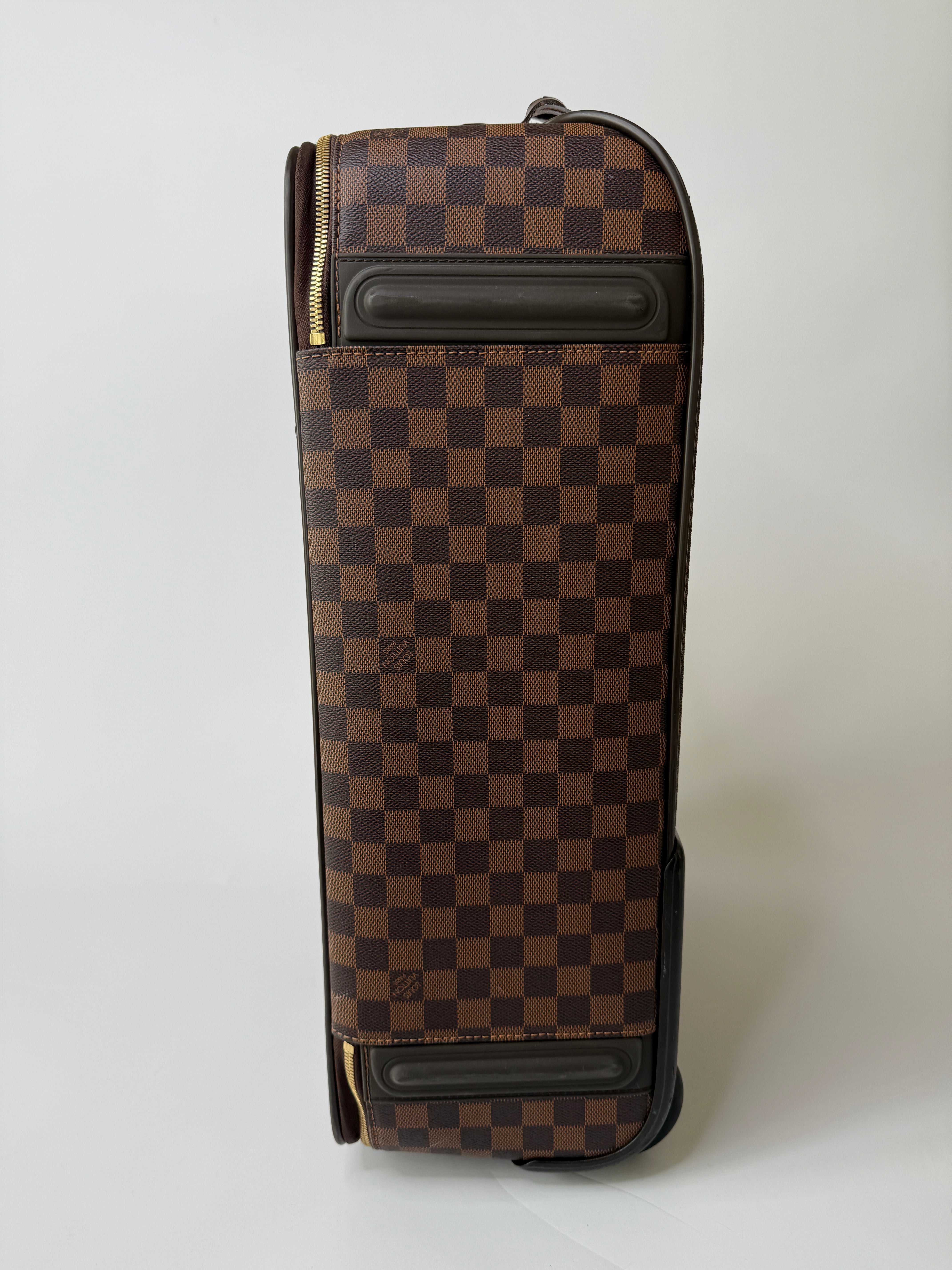 Louis Vuitton Pégase Soft Travel Case