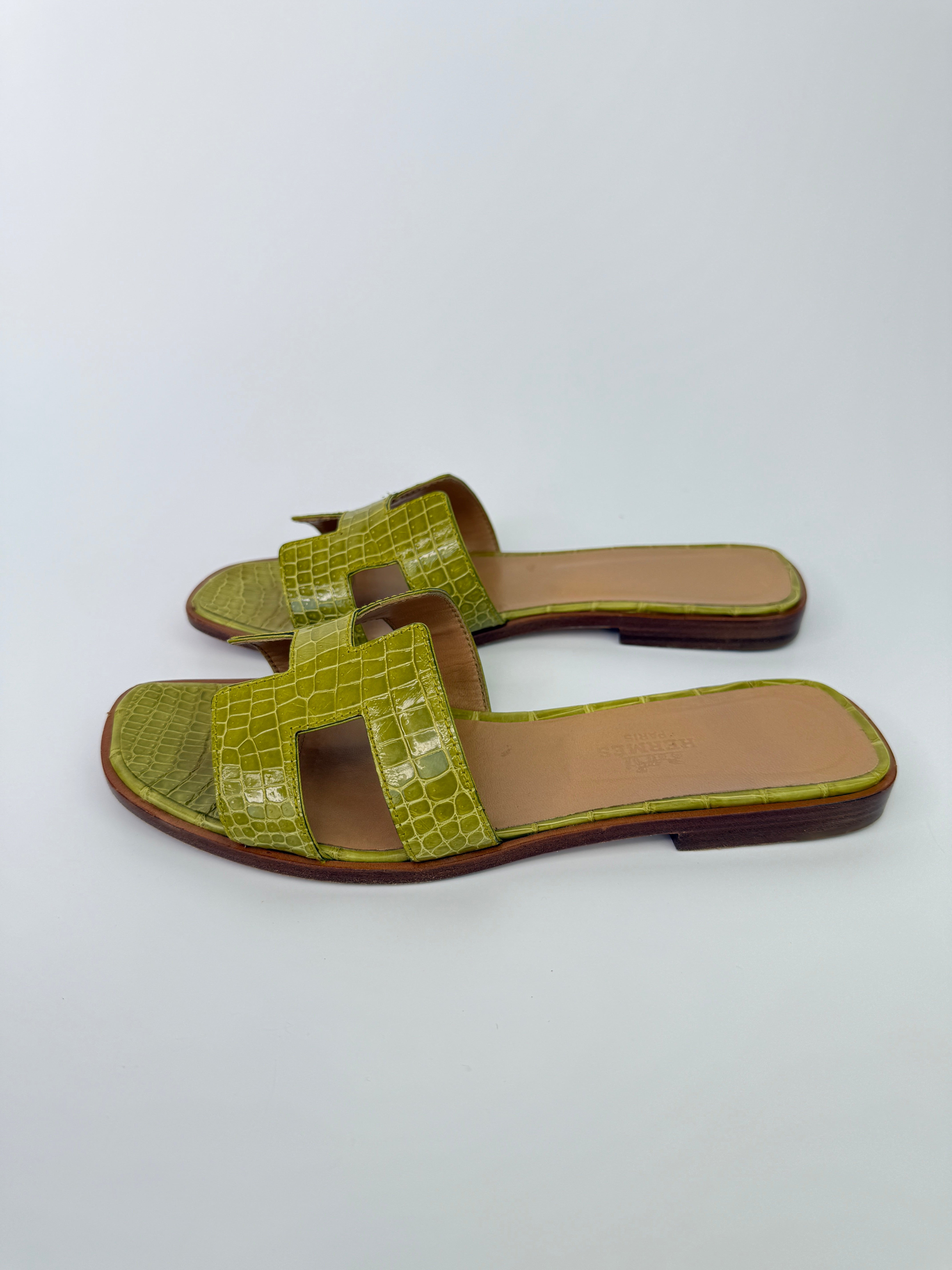 Hermès Crocodile Oran Sandals (Size 38/UK5)