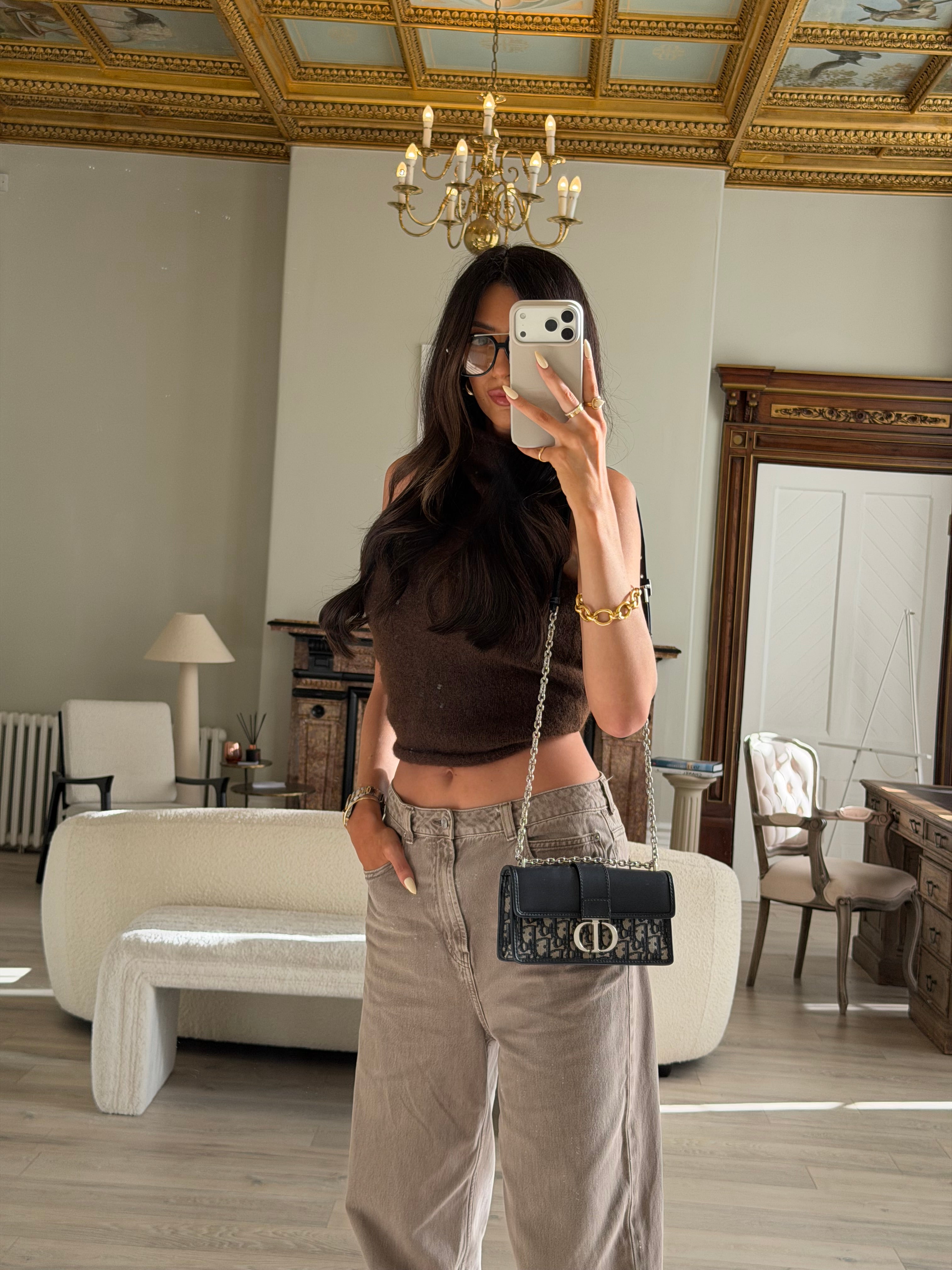 Authentic and preloved Christian Dior 30 Montaigne East-West Bag With Chain Excellent Condition. 100% Authenticity Guarantee
