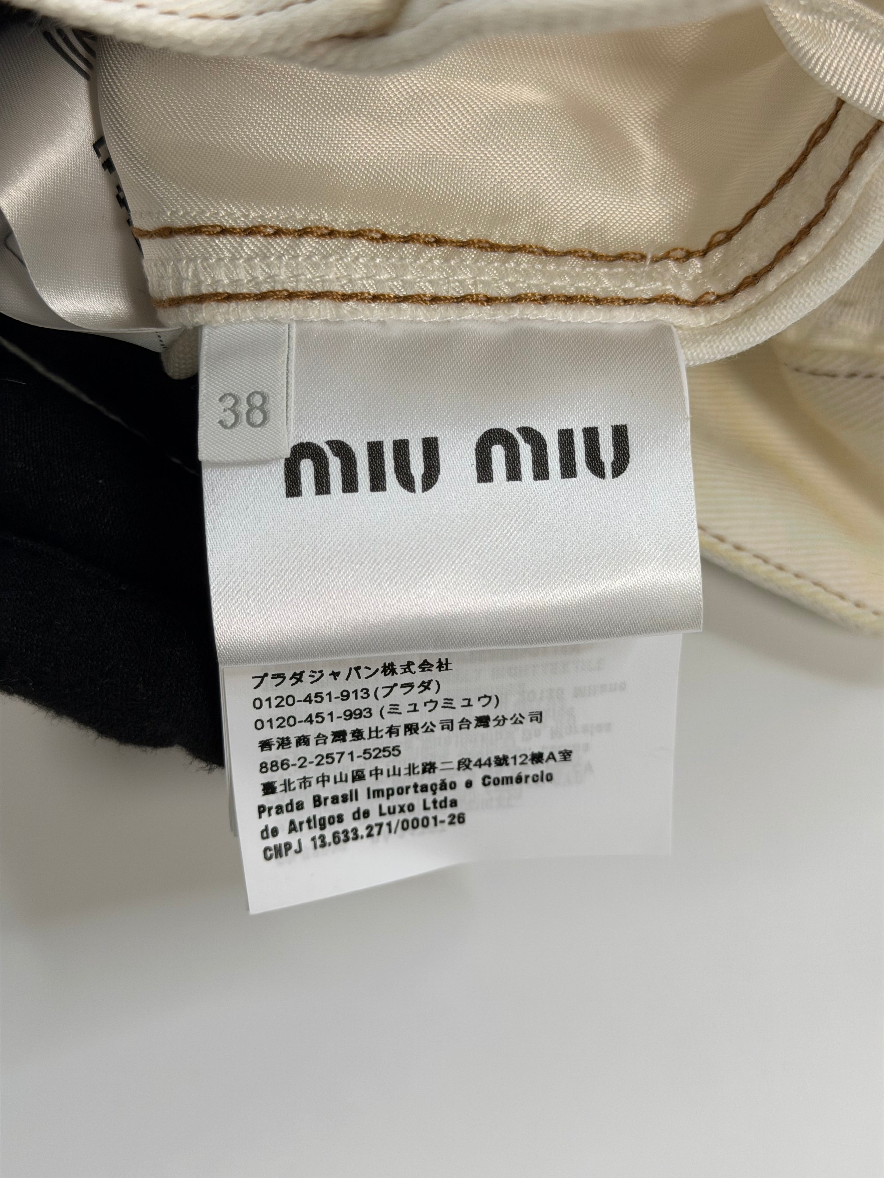 Miu Miu Paperbag Waist Shorts In Cream Denim (Size 38/UK6) 100% authentic and preloved in excellent condition