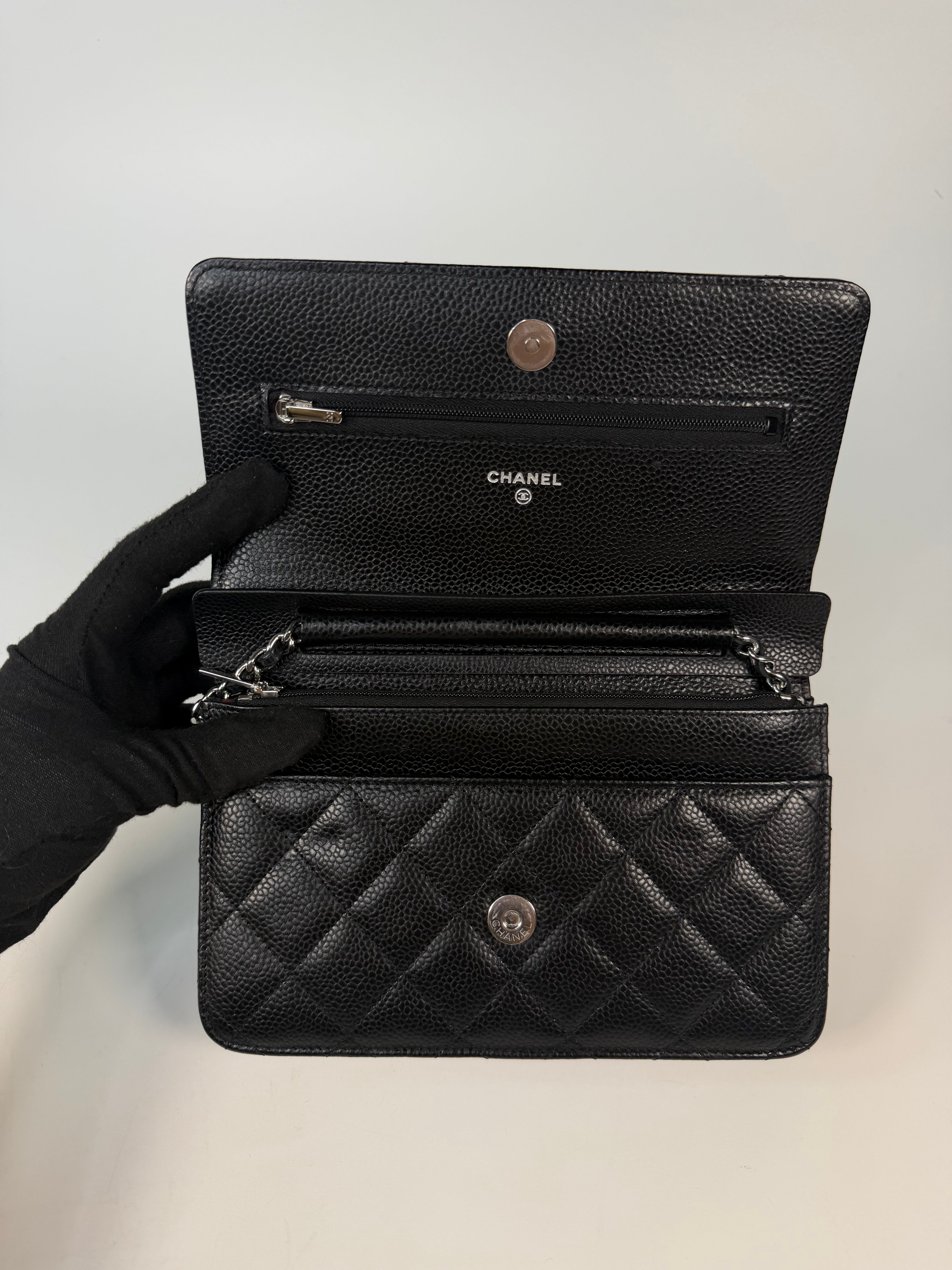 Chanel Wallet On Chain In Black Caviar With Silver Hardware in excellent condition 100% authentic and preloved