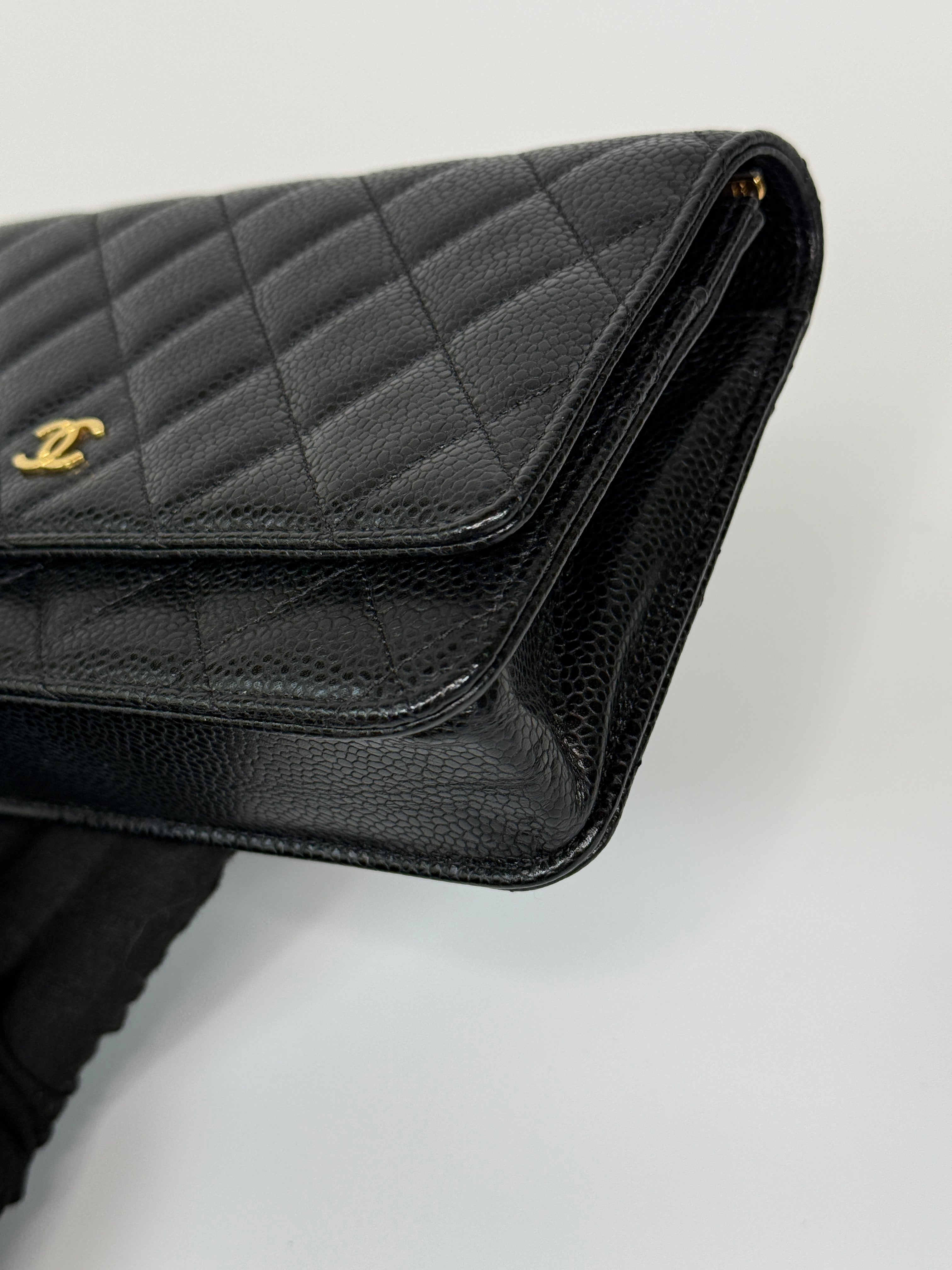 Chanel Wallet On Chain In Black Caviar Leather With Gold Hardware In Excellent Condition.
Authentic Pre Loved Verified by Luxe Cheshire Trusted Designer resale