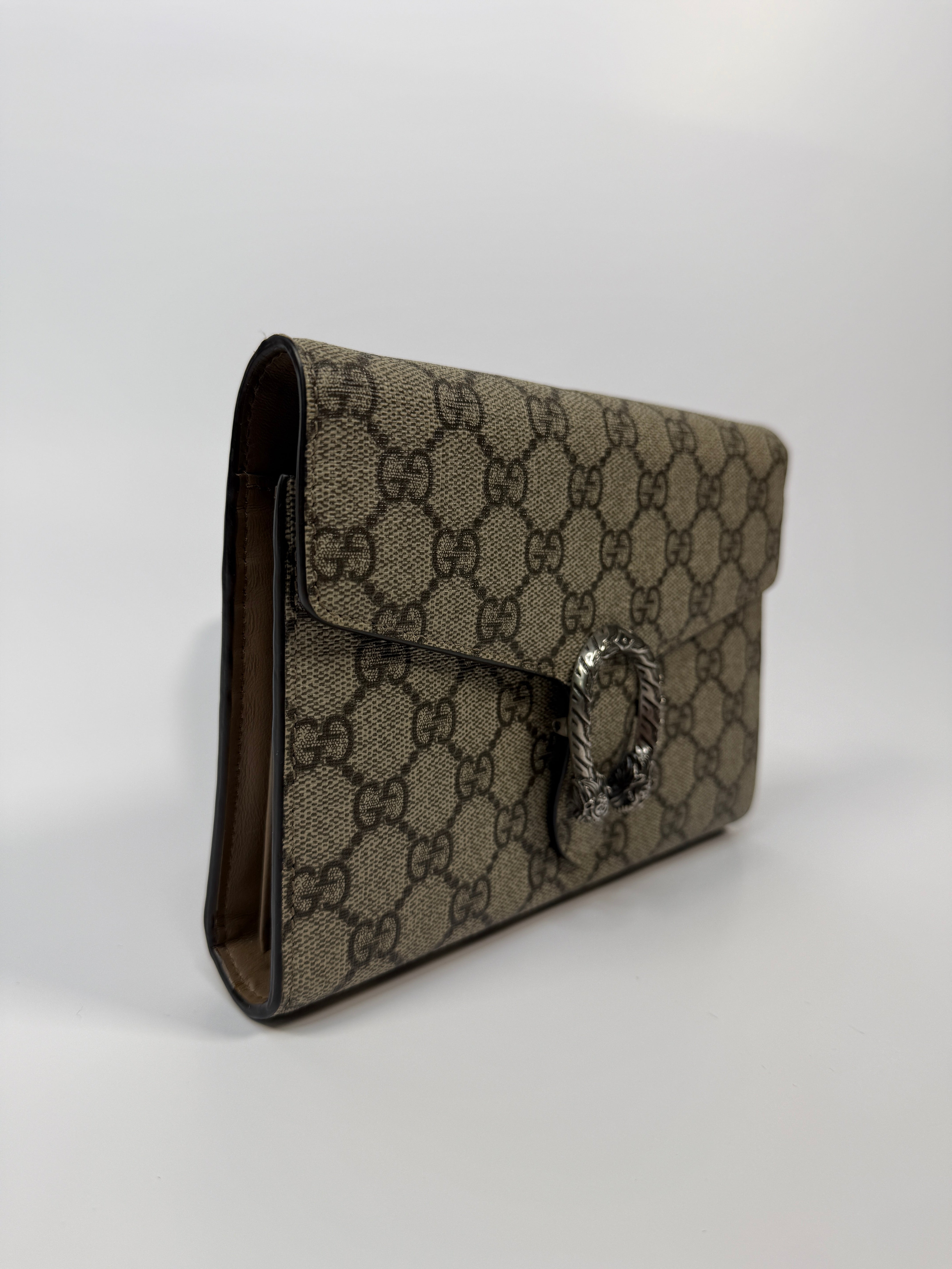 Gucci Dionysus GG Supreme Chain Wallet