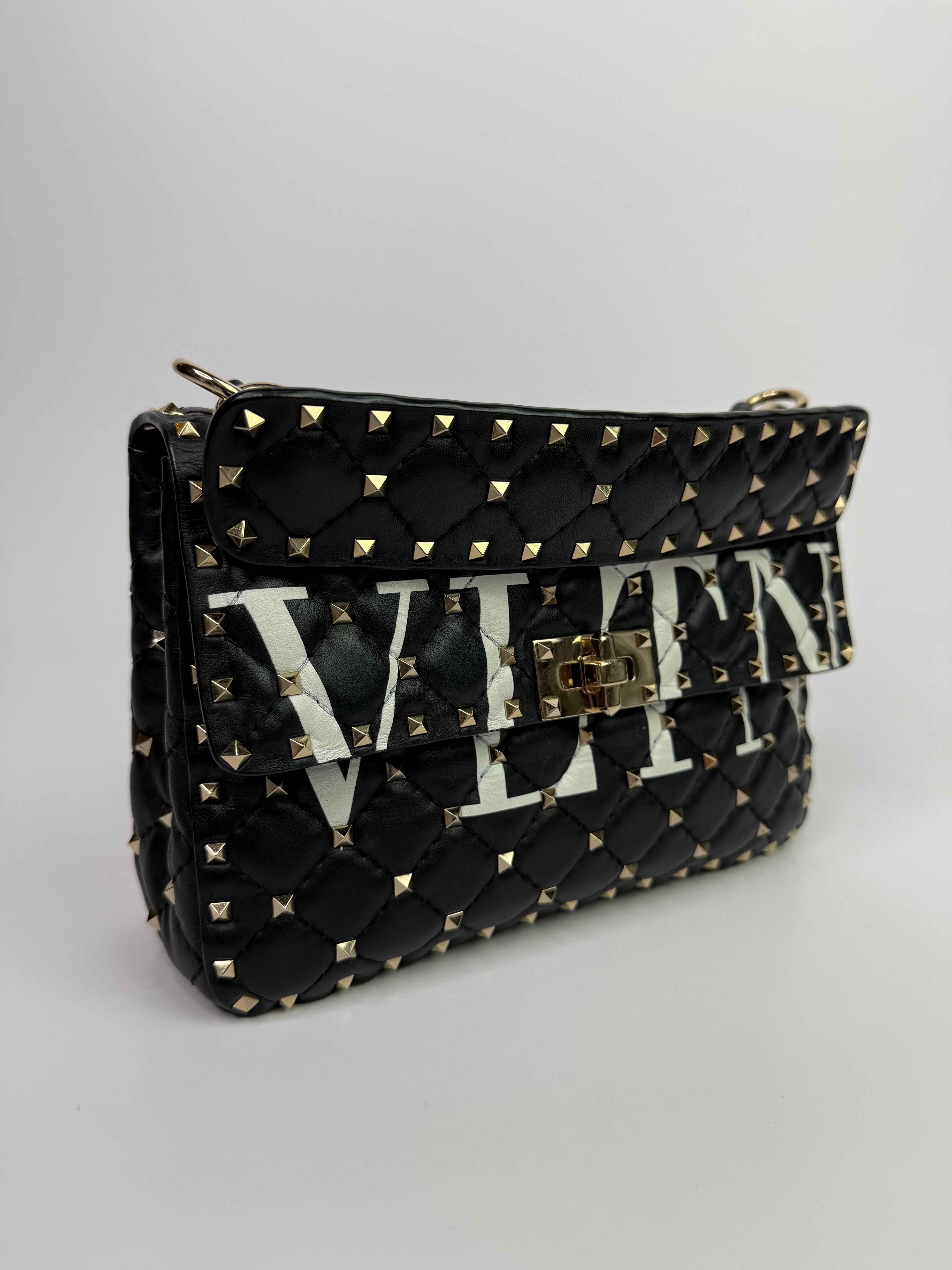 Valentino Garavani Medium Rockstud Spike shoulder bag