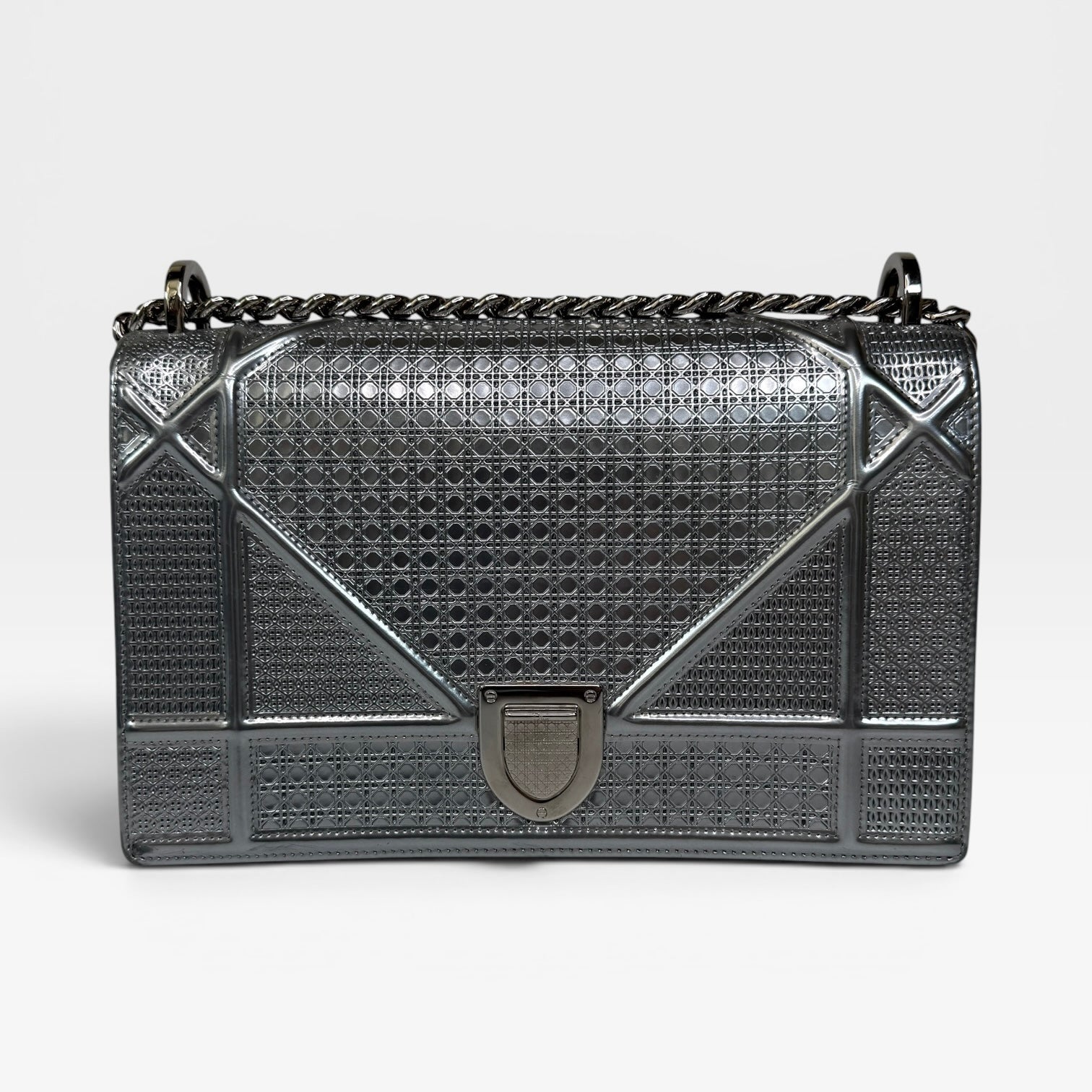 Christian Dior Medium Diorama Bag In Metallic Silver Leather With Silver Hardware