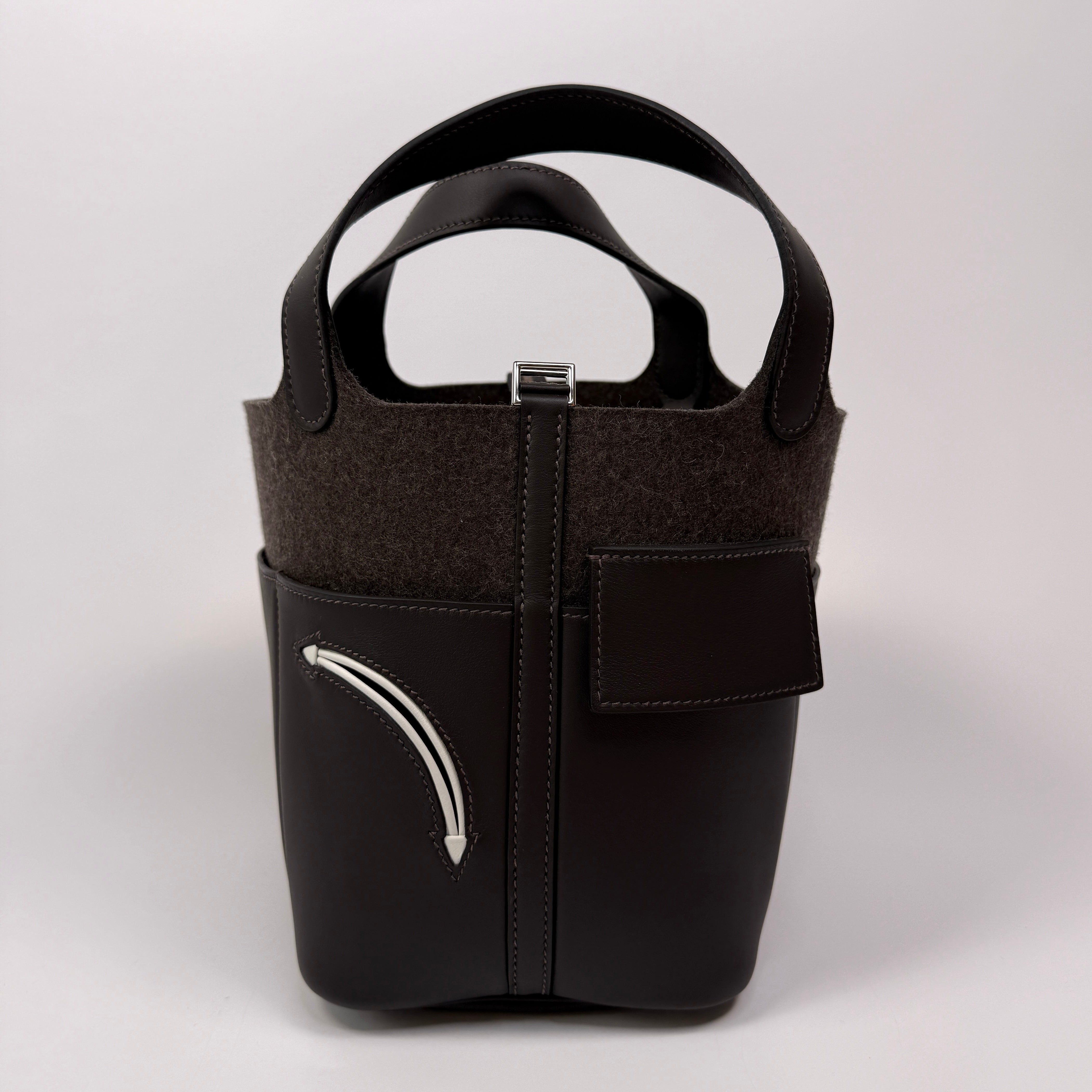 Authentic Pre Loved Hermès Picotin 18 Special Edition in Ebene Swift and Gris Wool Felt New & Unused