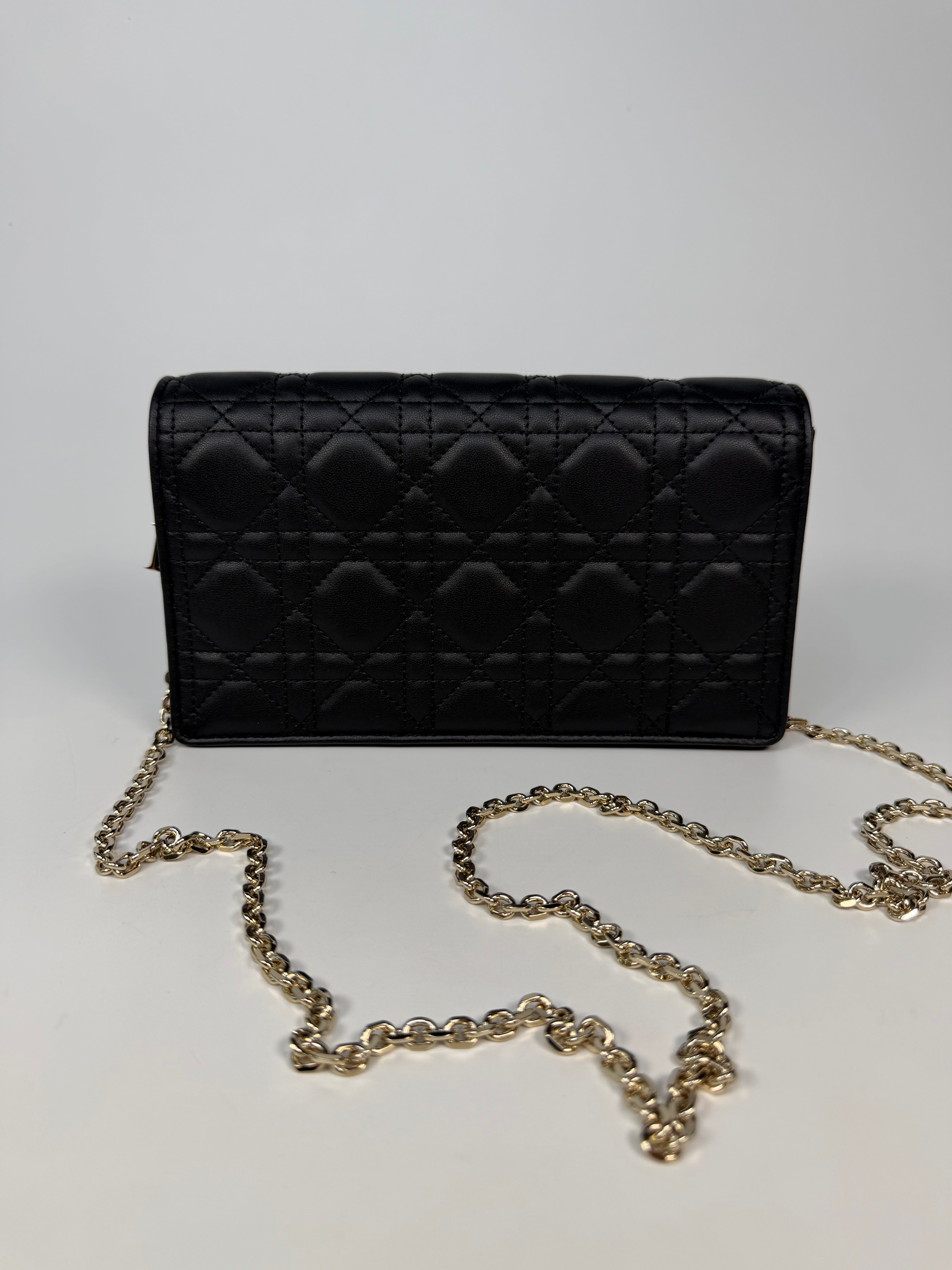 Christian Dior Lady Dior Pouch Black Lambskin Gold Hardware
Pre Loved & Authentic
New/unused
Insured next day delivery