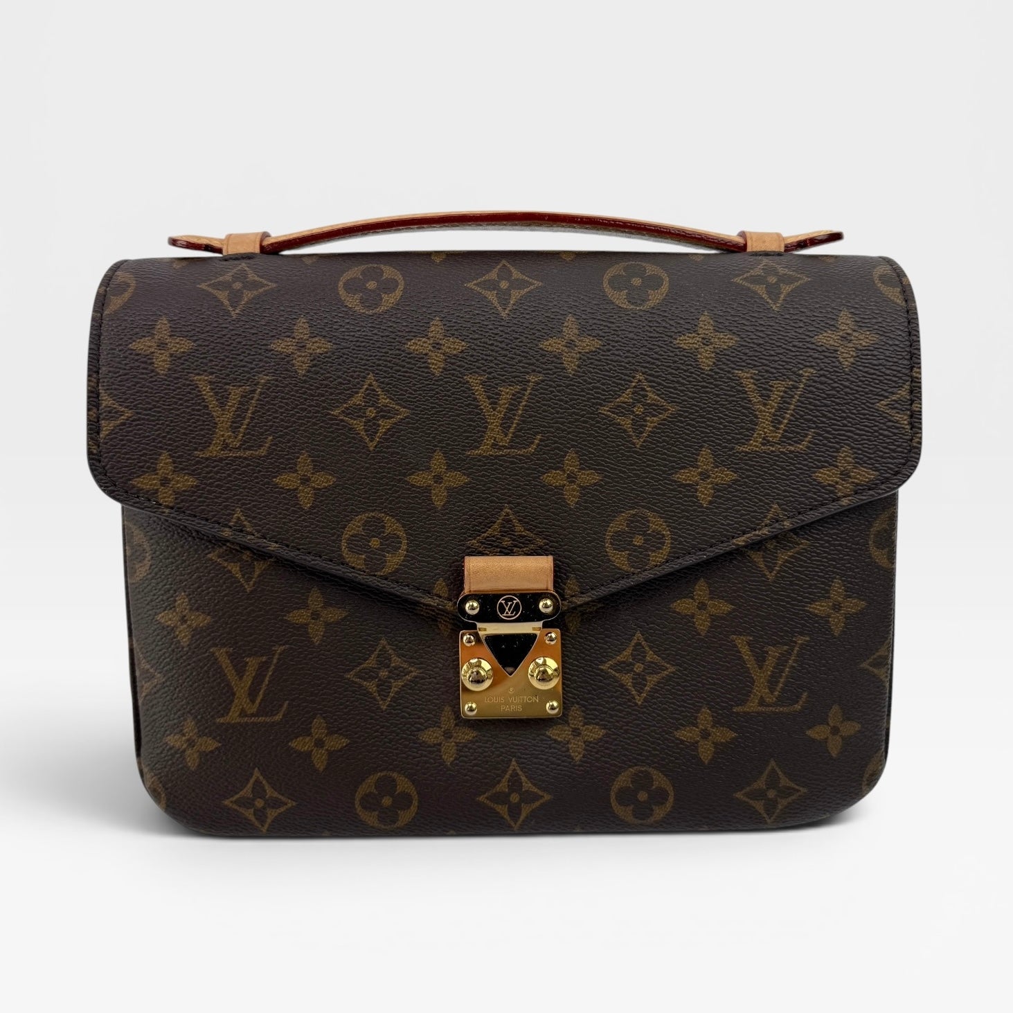 Louis Vuitton Pochette Métis Bag