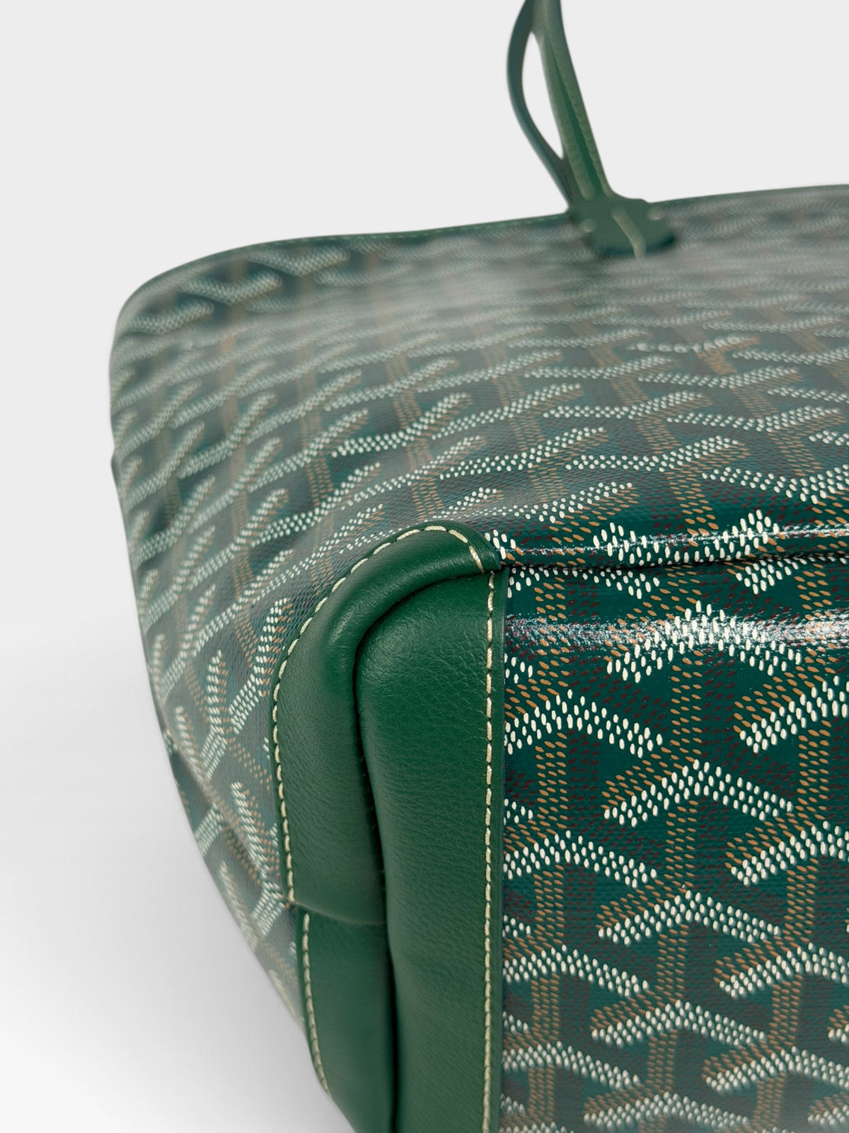 Goyard Artois PM Bag In Green Monogram. 100% authentic and preloved in excellent condition