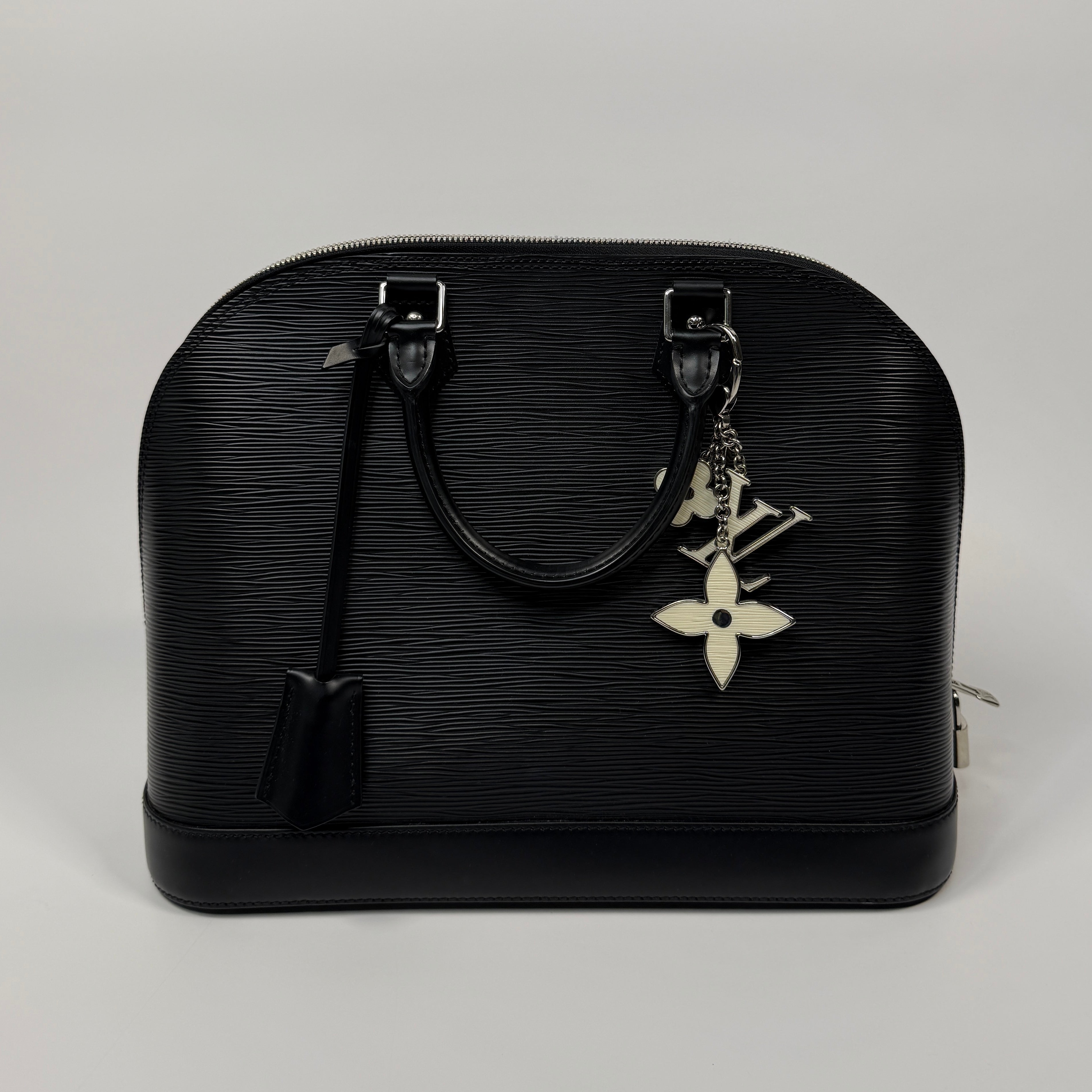 Louis Vuitton Alma PM