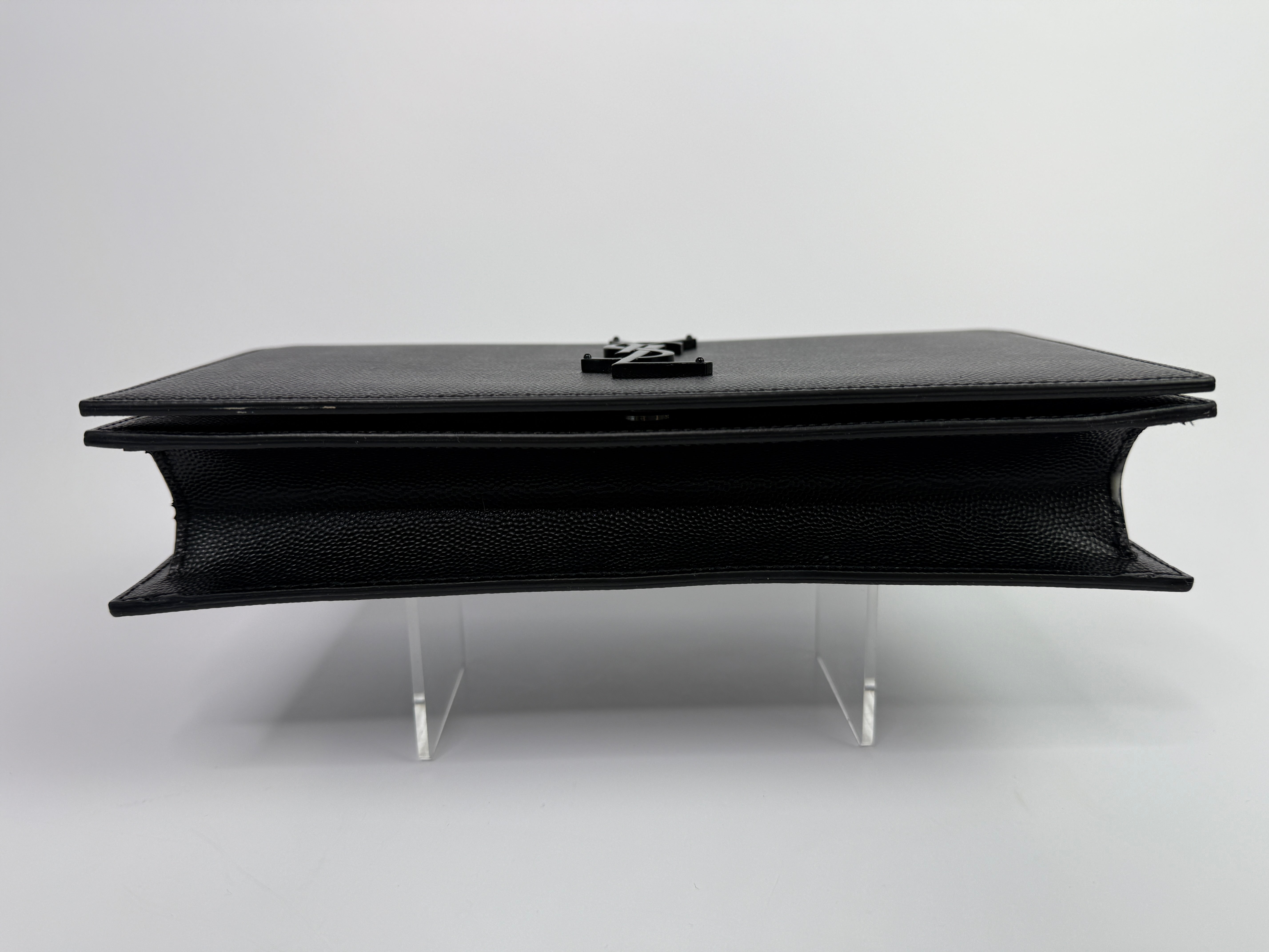 Saint Laurent Belle De Jour Clutch In Black Leather