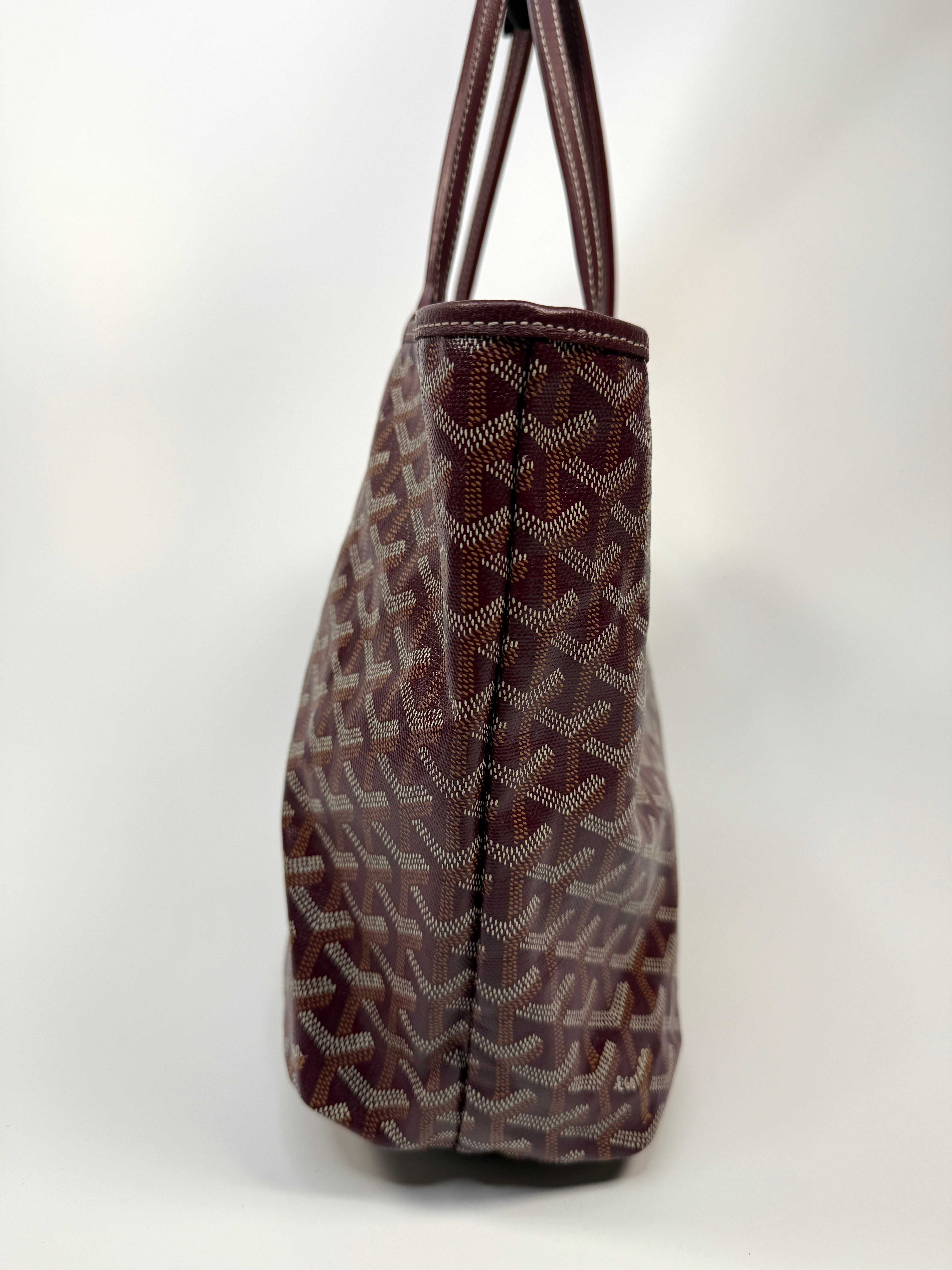 Goyard St Louis PM Tote Bag In Burgundy Coated Canvas. Authentic and preloved. Excellent condition.