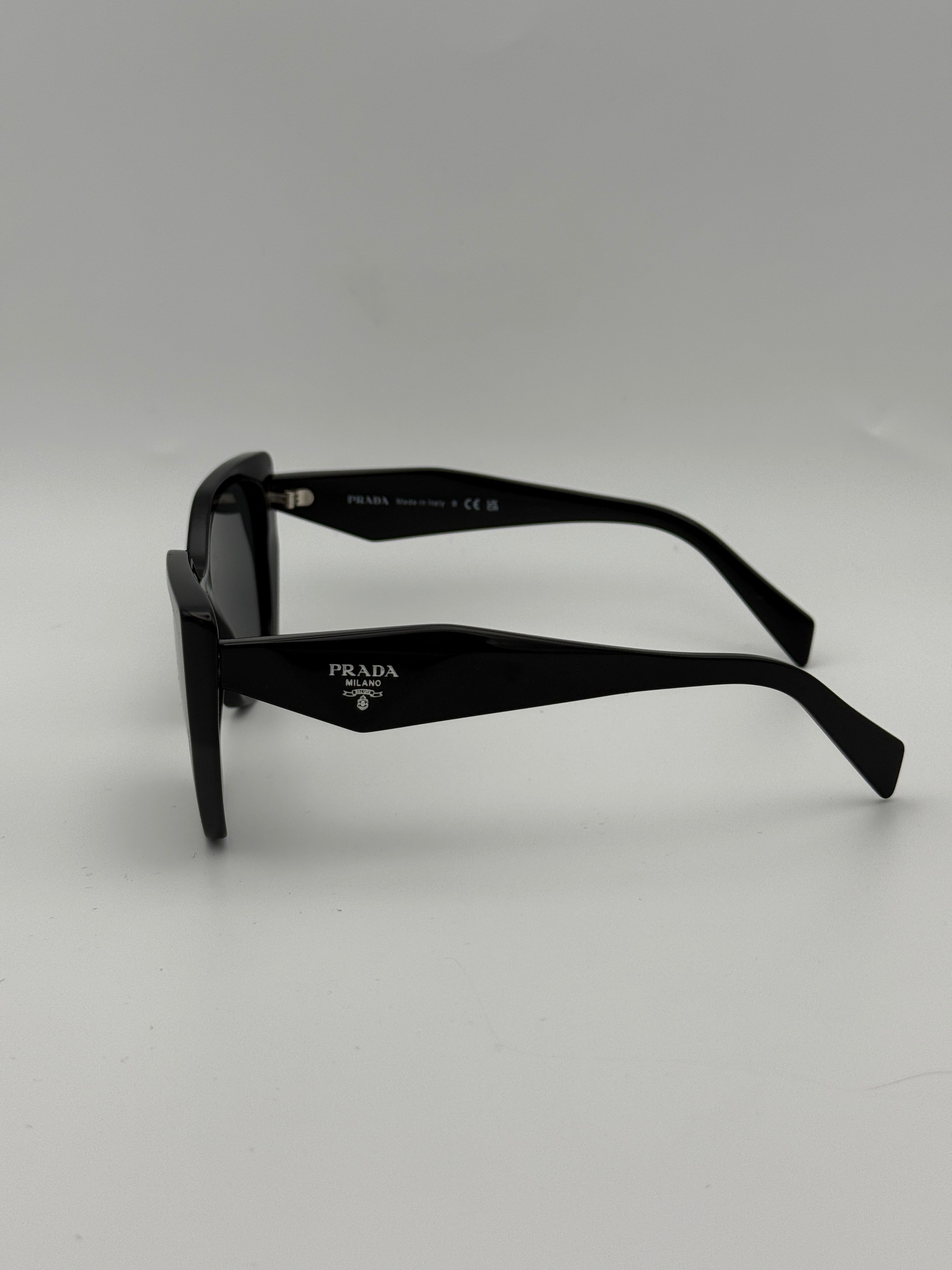 Prada SPR 19Z sunglasses Authentic and preloved. Excellent condition. 100% Authenticity guarantee