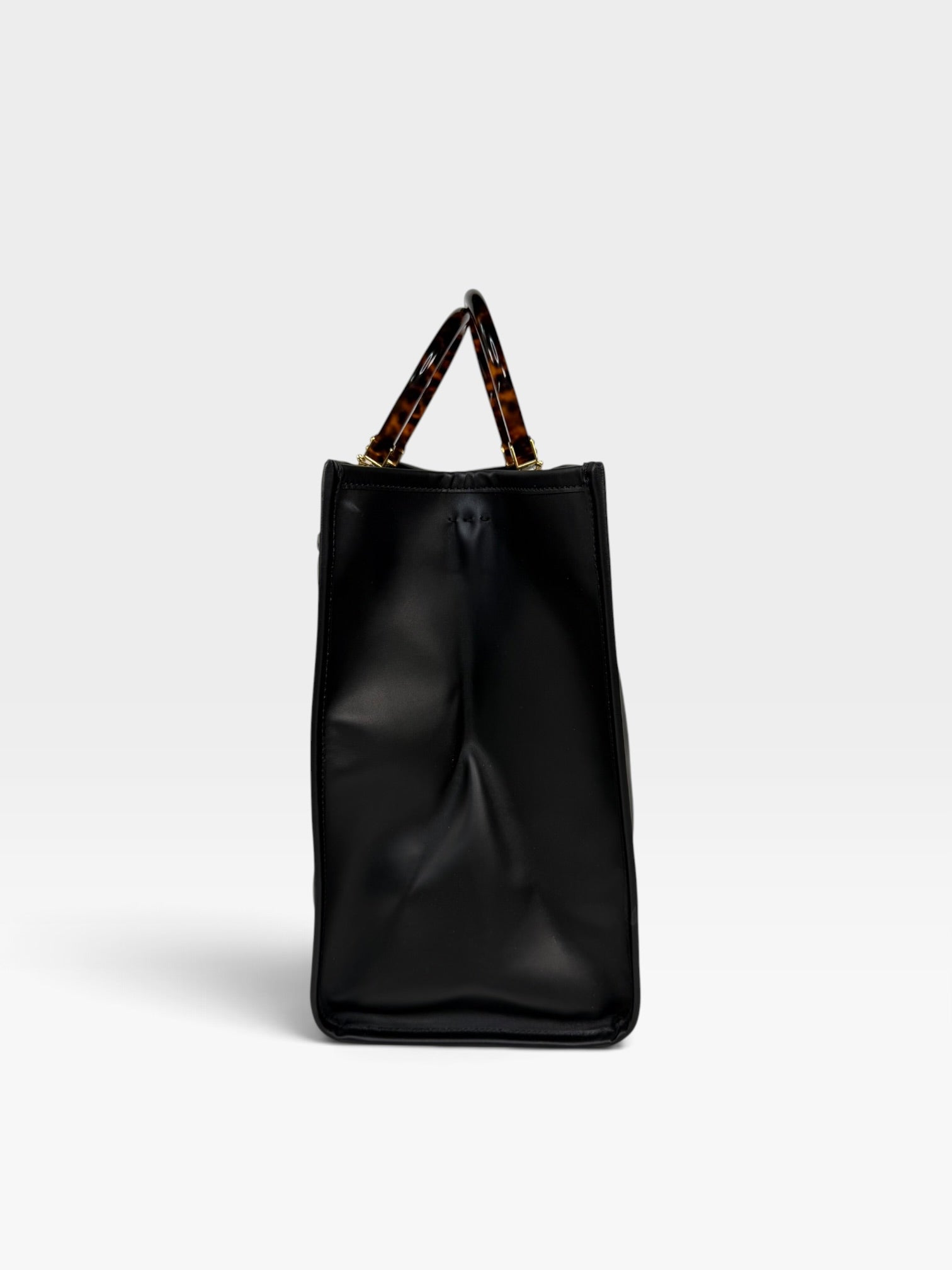Fendi Roma Tote In Black Leather With Gold Hardware. 100% authentic and preloved in excellent condition.
