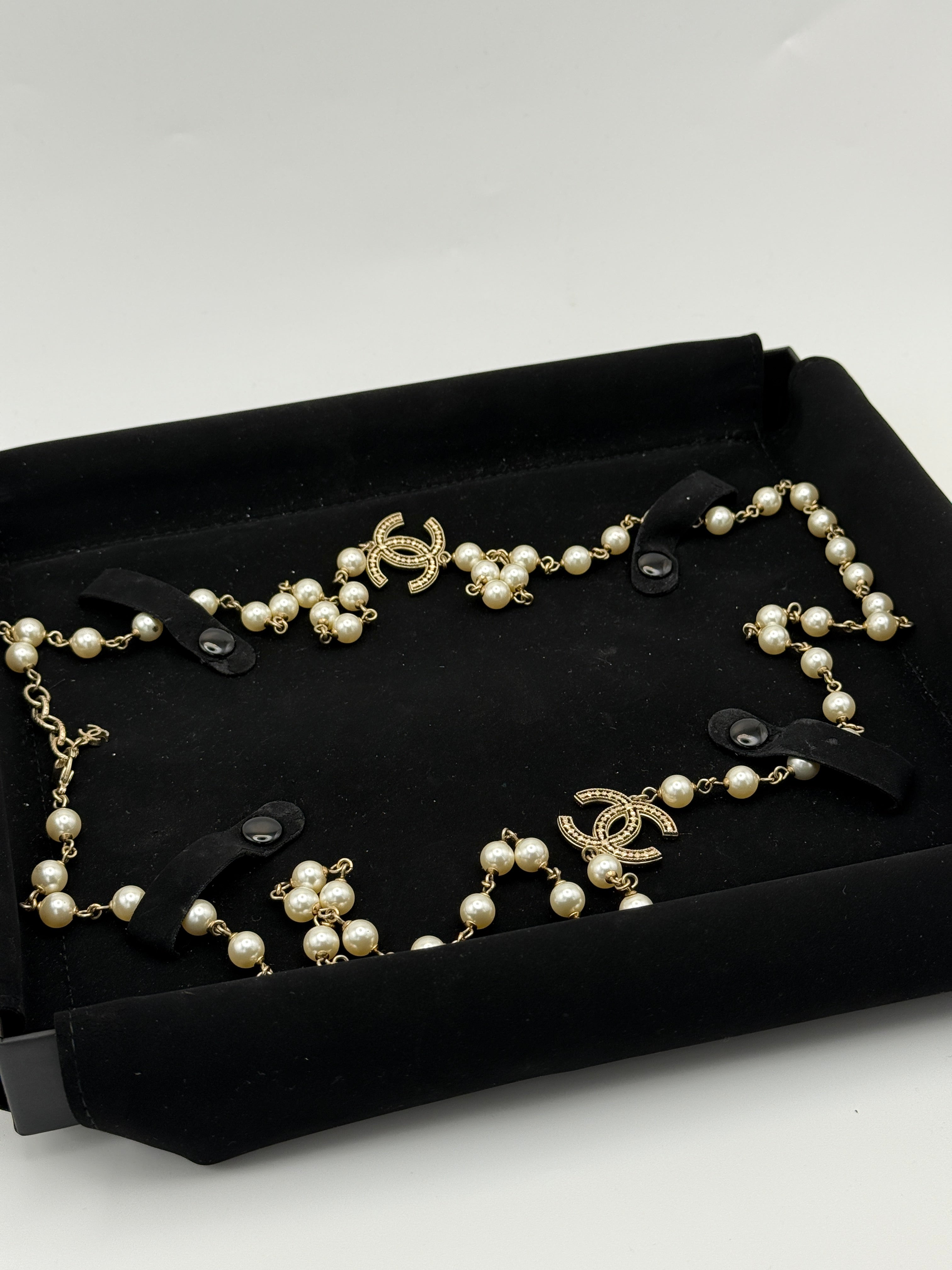 Chanel CC Pearl Necklace