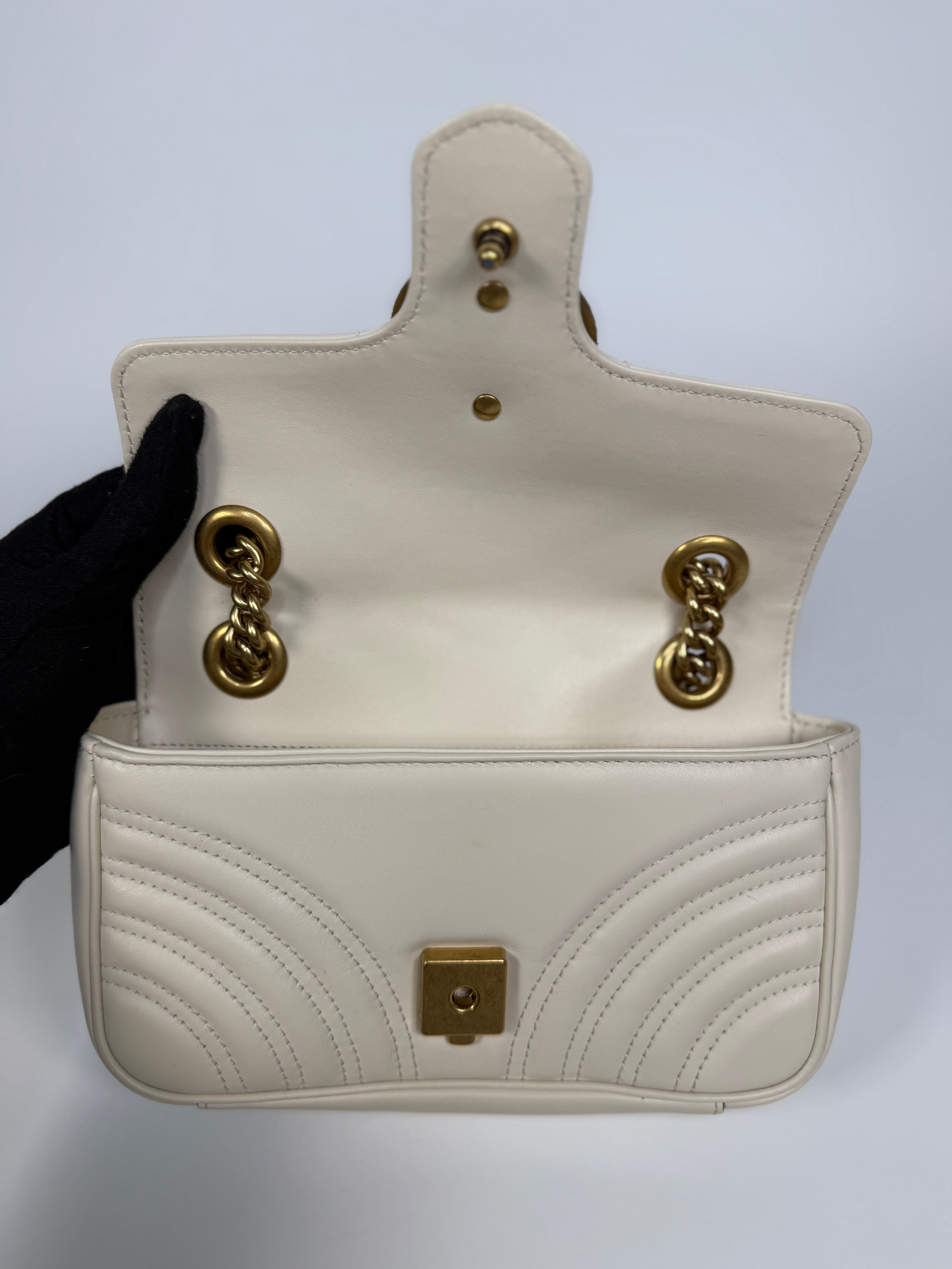 Gucci GG Small Marmont Matelasse Shoulder Bag In Ivory Leather With Gold Hardware