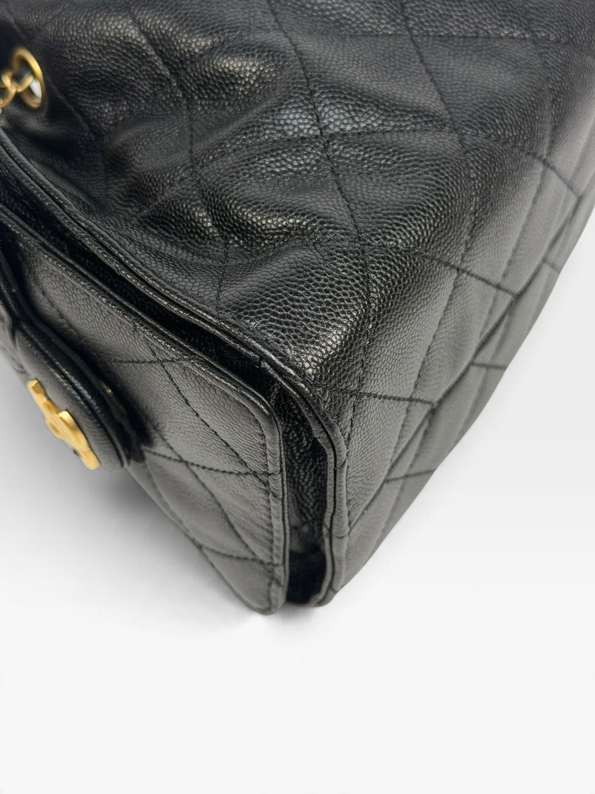 *Luxe Top Pick* Chanel 25 Micro In Black Caviar Leather With Aged Gold Hardware. 100% authentic and pre loved in excellent condition.