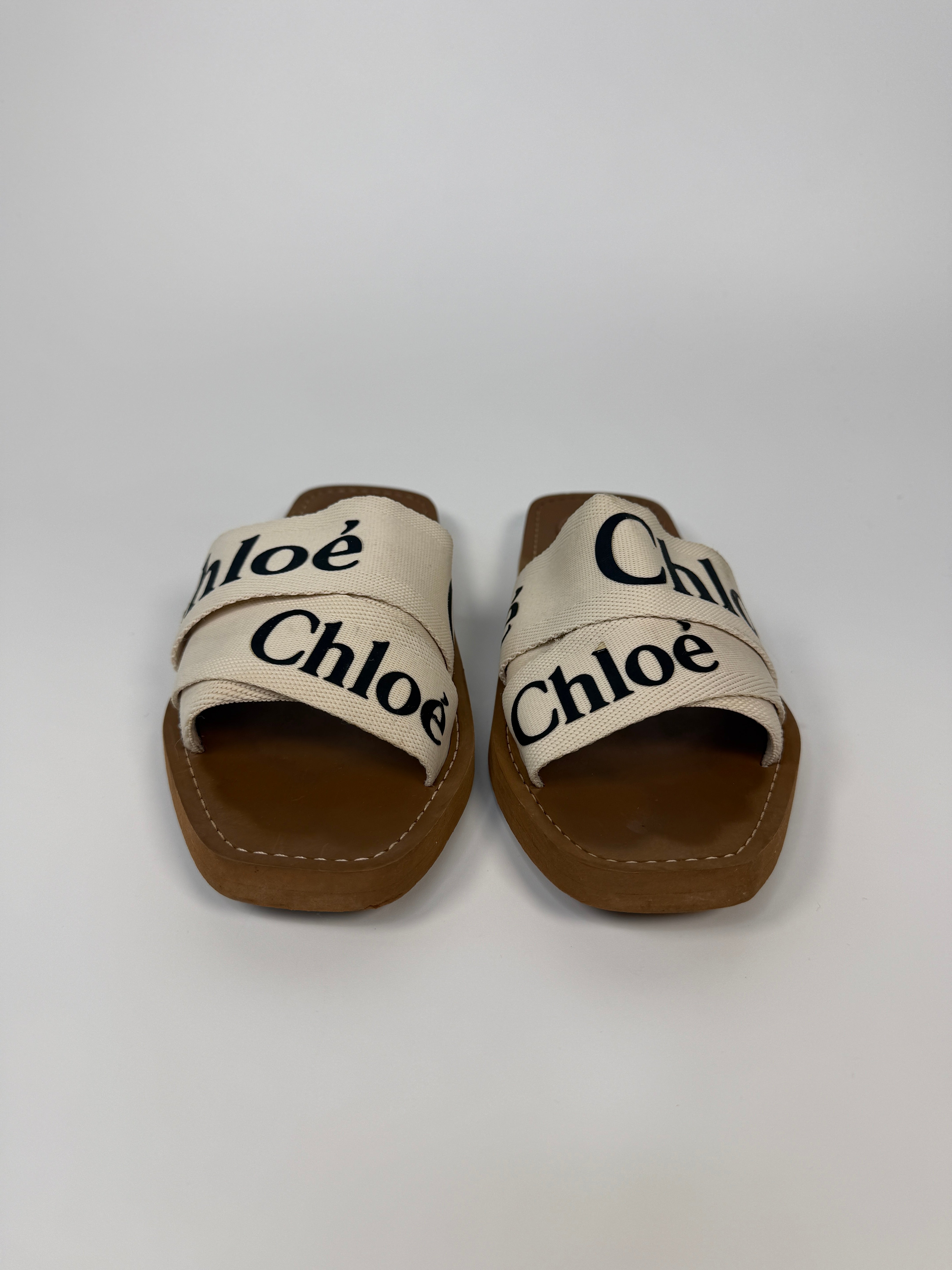 Chloe Woody Flat Mule In Excellent Condition.
Authentic Pre Loved Verified by Luxe Cheshire Trusted Designer resale