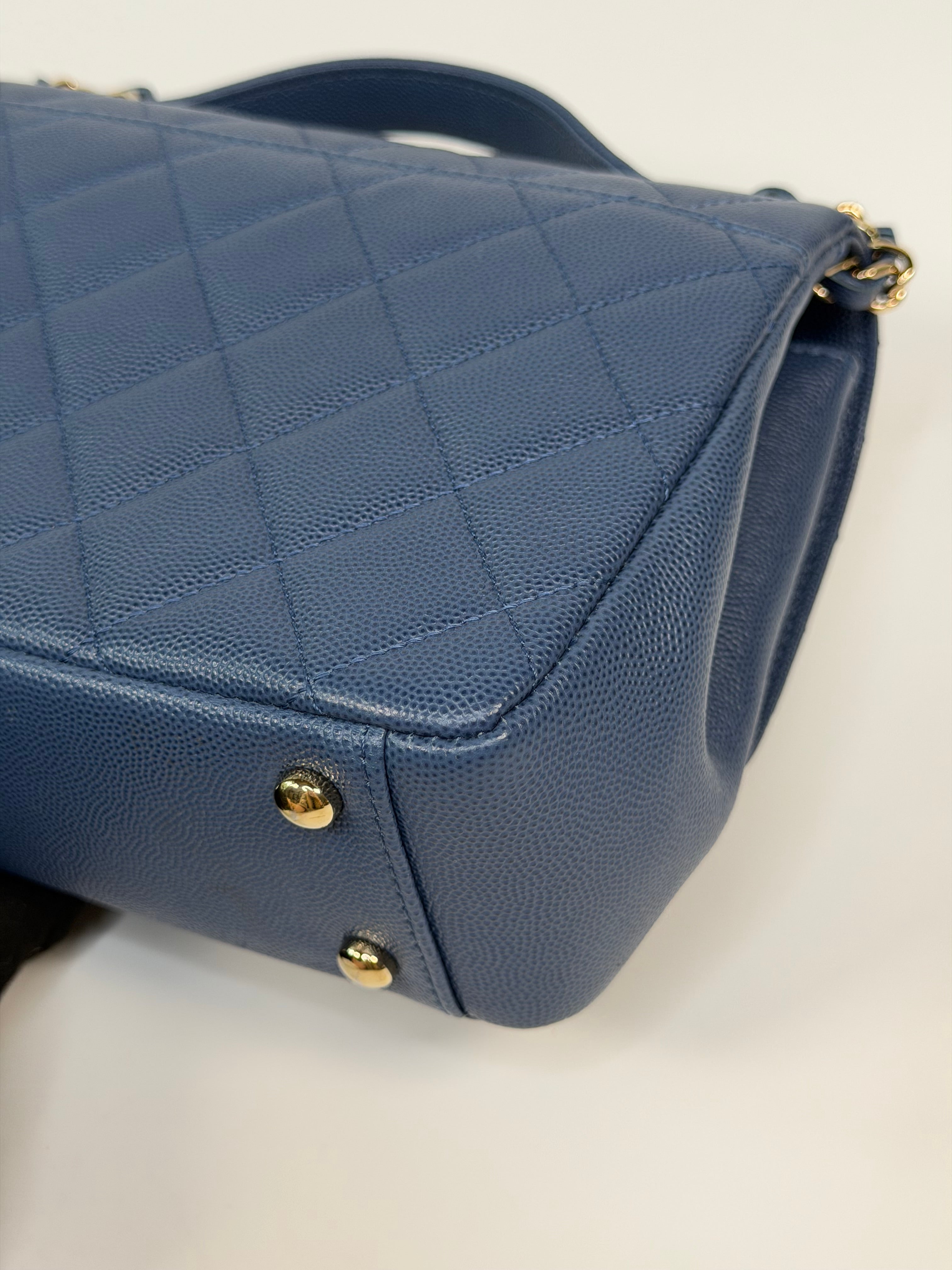 Chanel Medium Business Affinity Bag In Blue Caviar With Gold Hardware