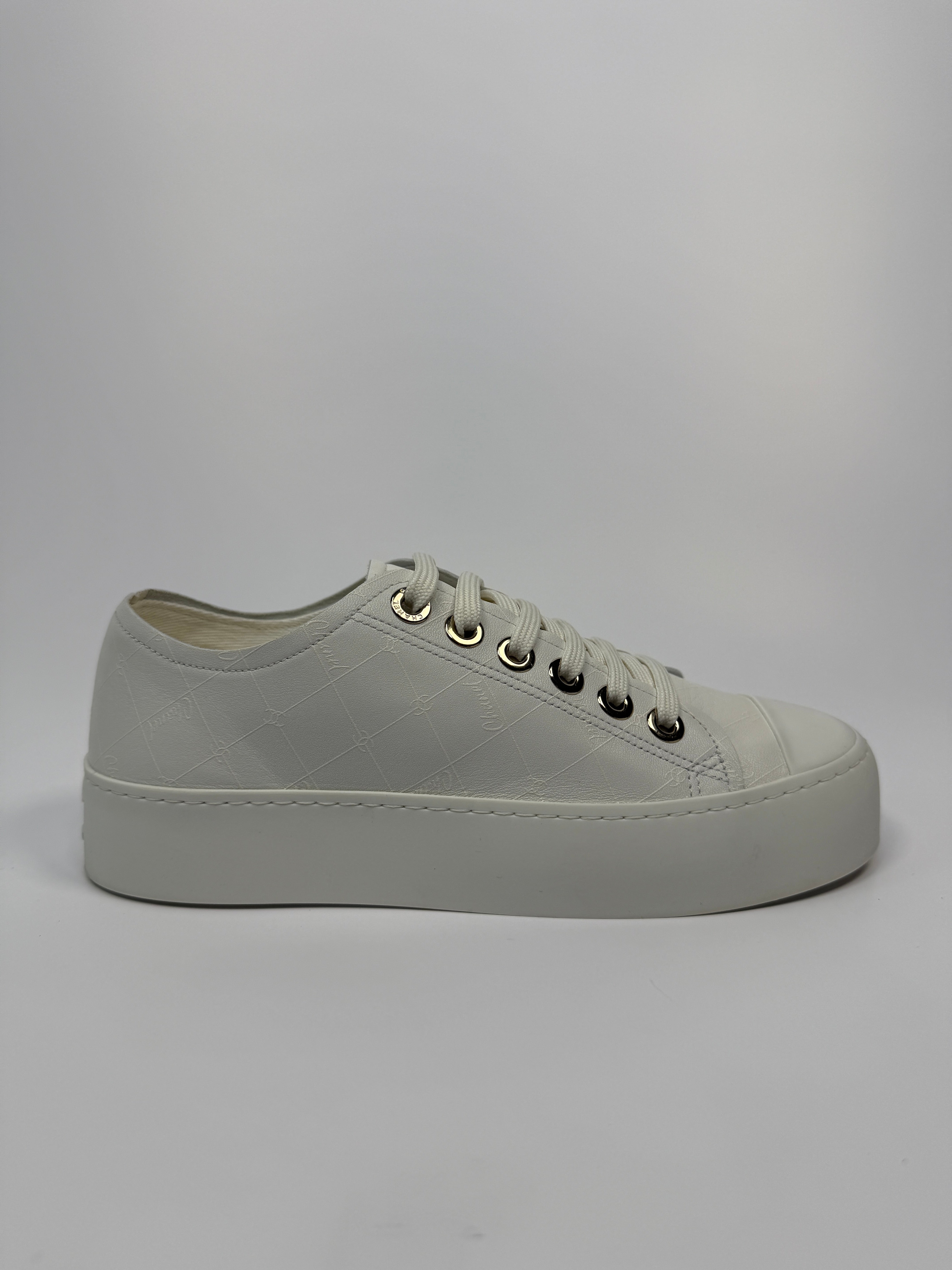 Chanel CC Logo Sneakers (Size 36/UK3)