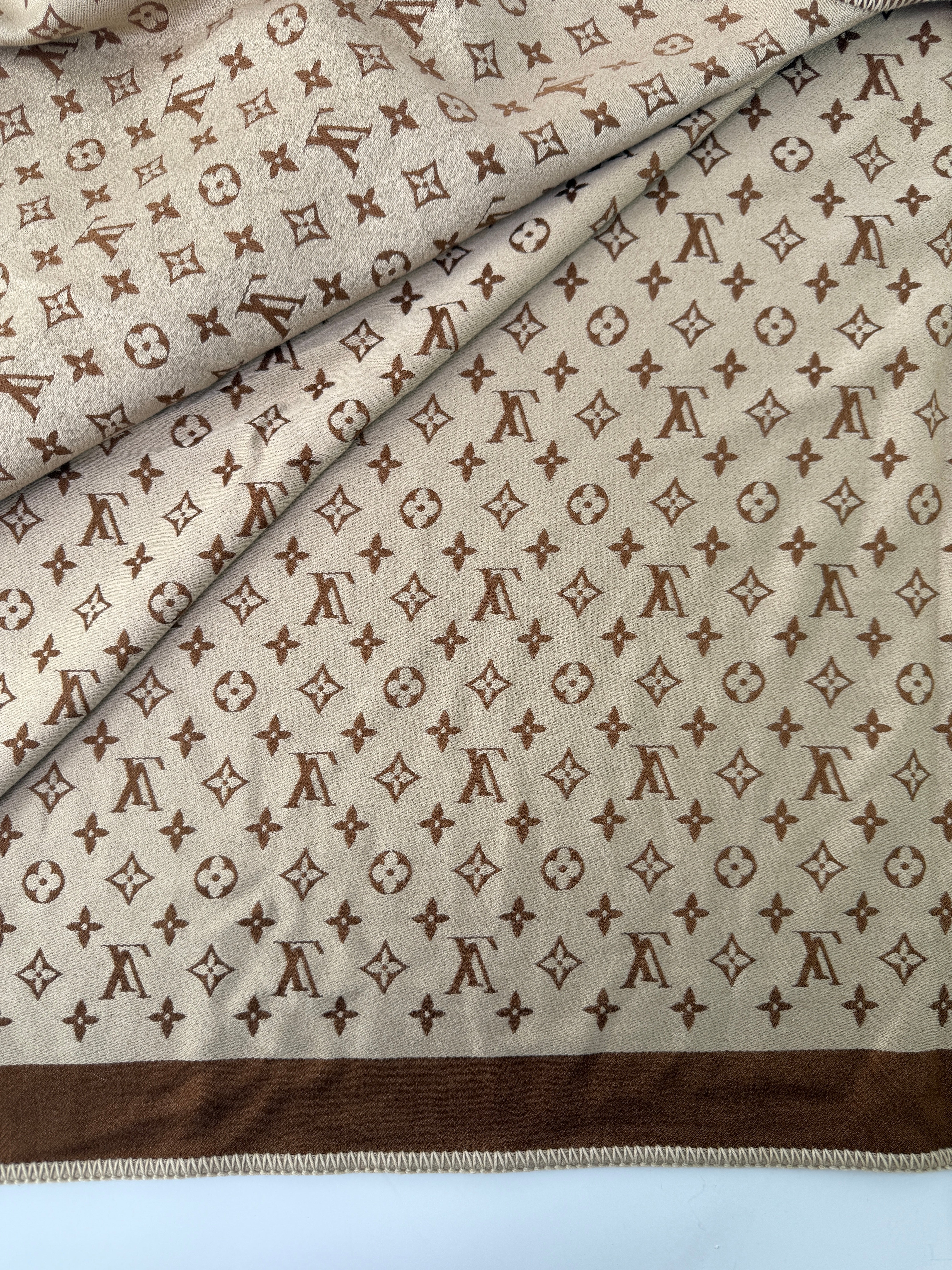 Louis Vuitton Embrace Poncho