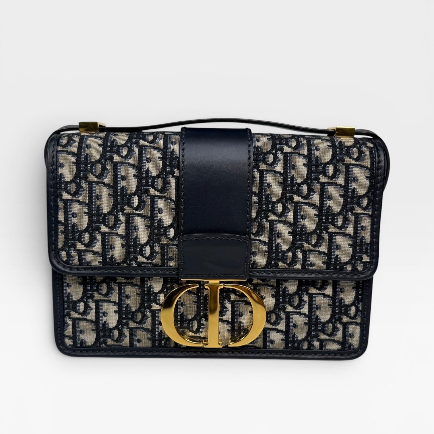 Christian Dior 30 Montaigne Bag In Oblique Canvas With Gold Hardware
