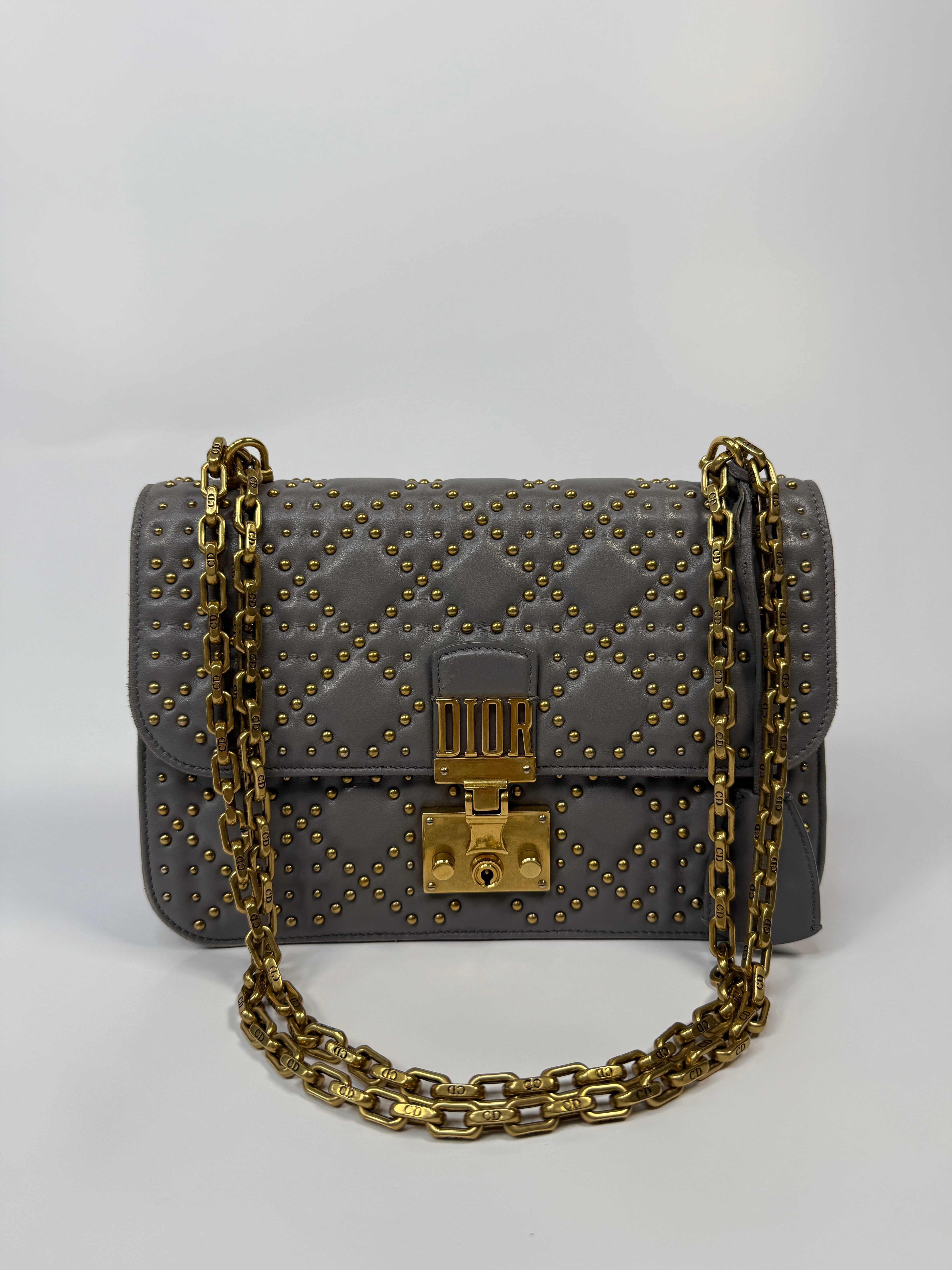 Christian Dior Lambskin Cannage Studded Dioraddict Shoulder Bag
Pre Loved & Authentic