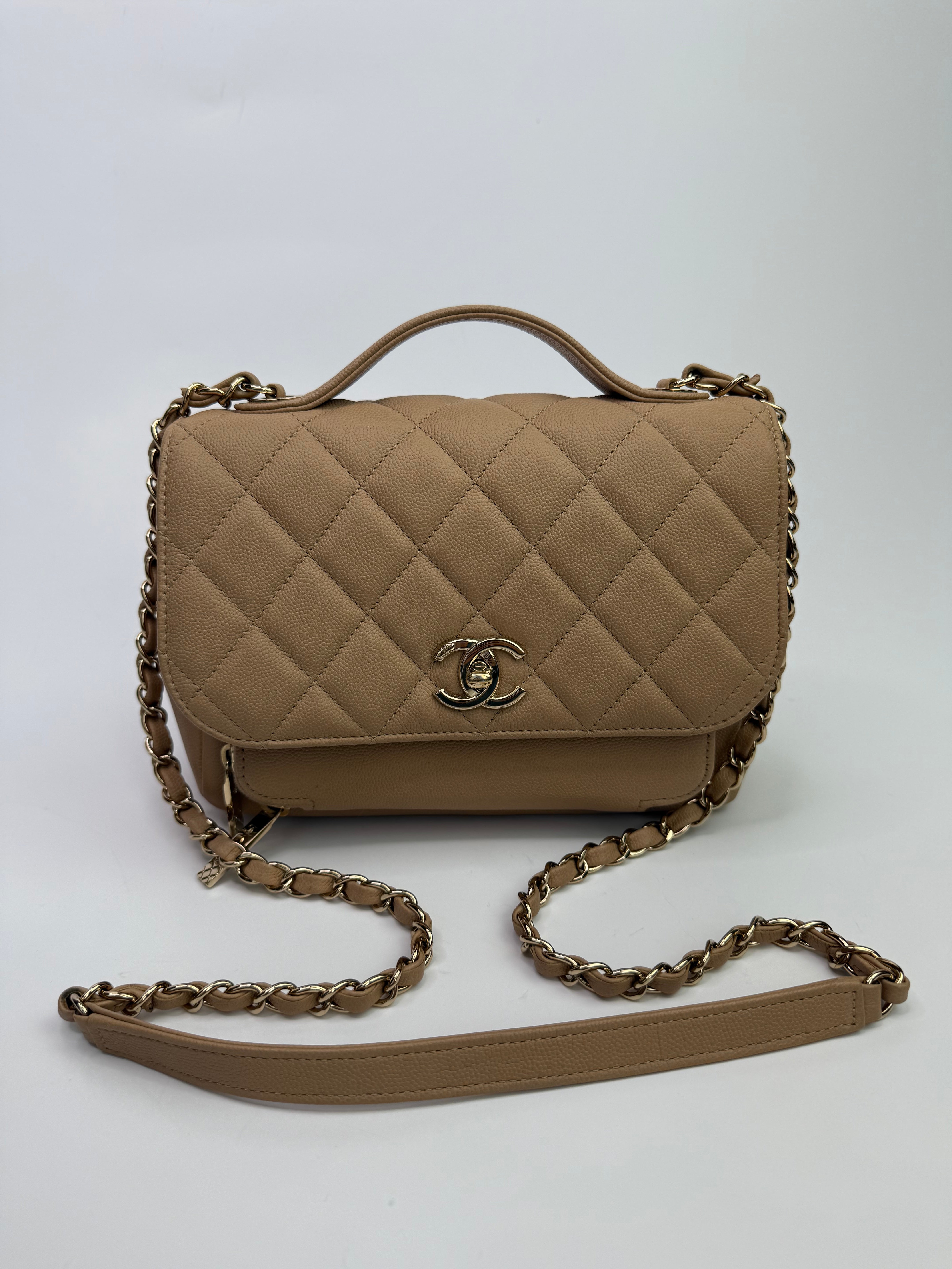 Chanel Small Business Affinity Bag
Pre Loved & Authentic