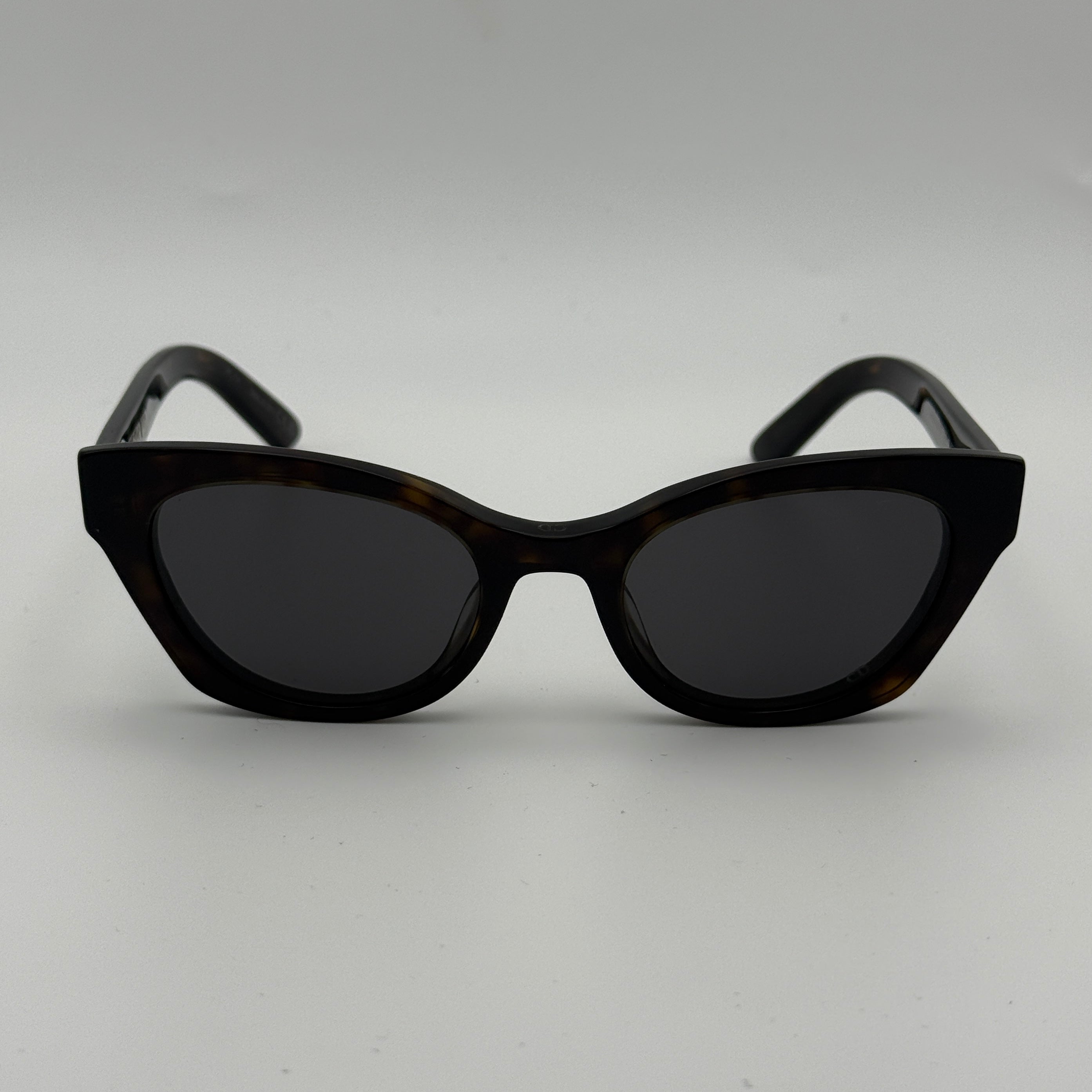 Authentic and preloved DiorMidnight B21 sunglasses. 100% Authenticity Guarantee.