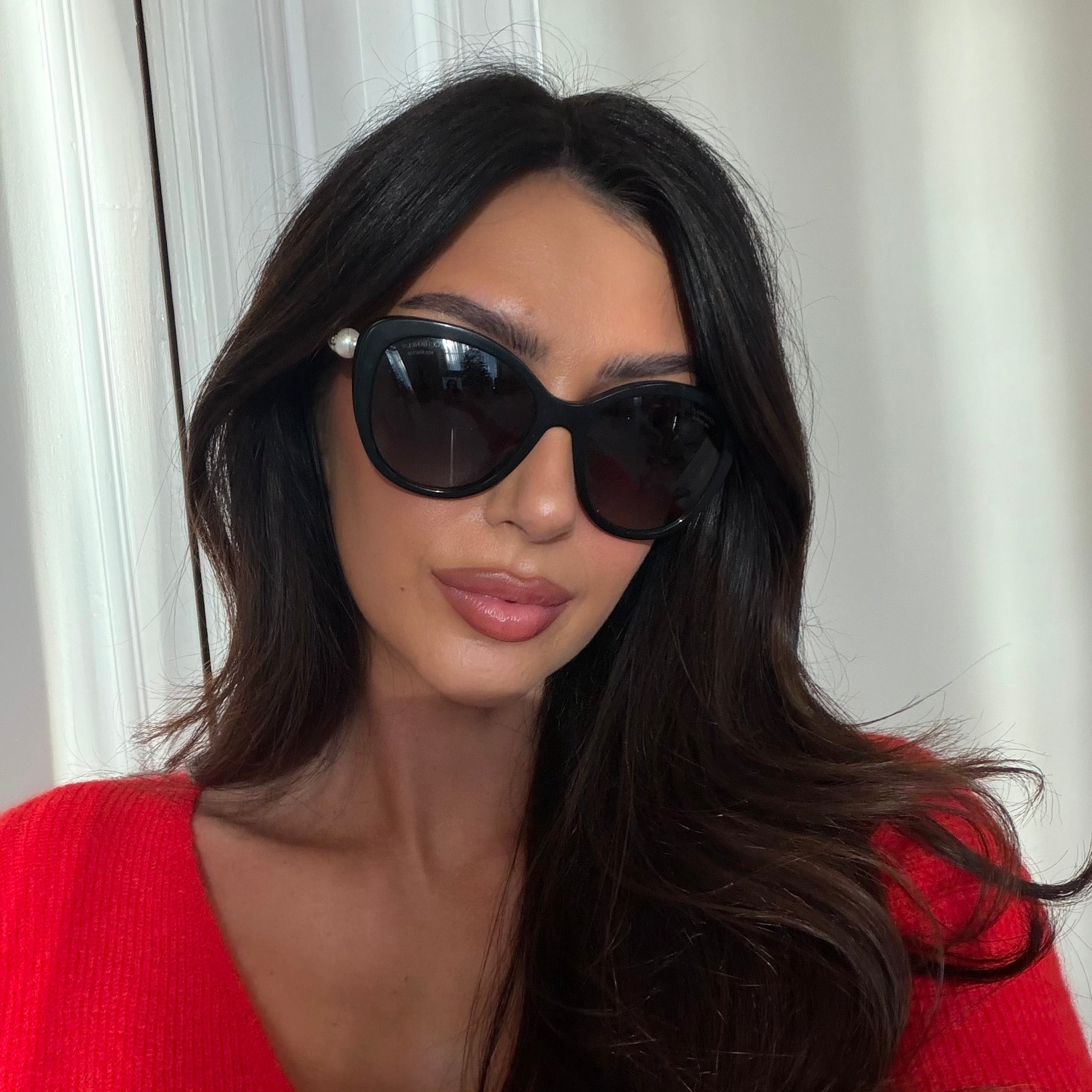 chanel c.501/S8 pearl sunglasses. Excellent condition. Authentic and preloved.