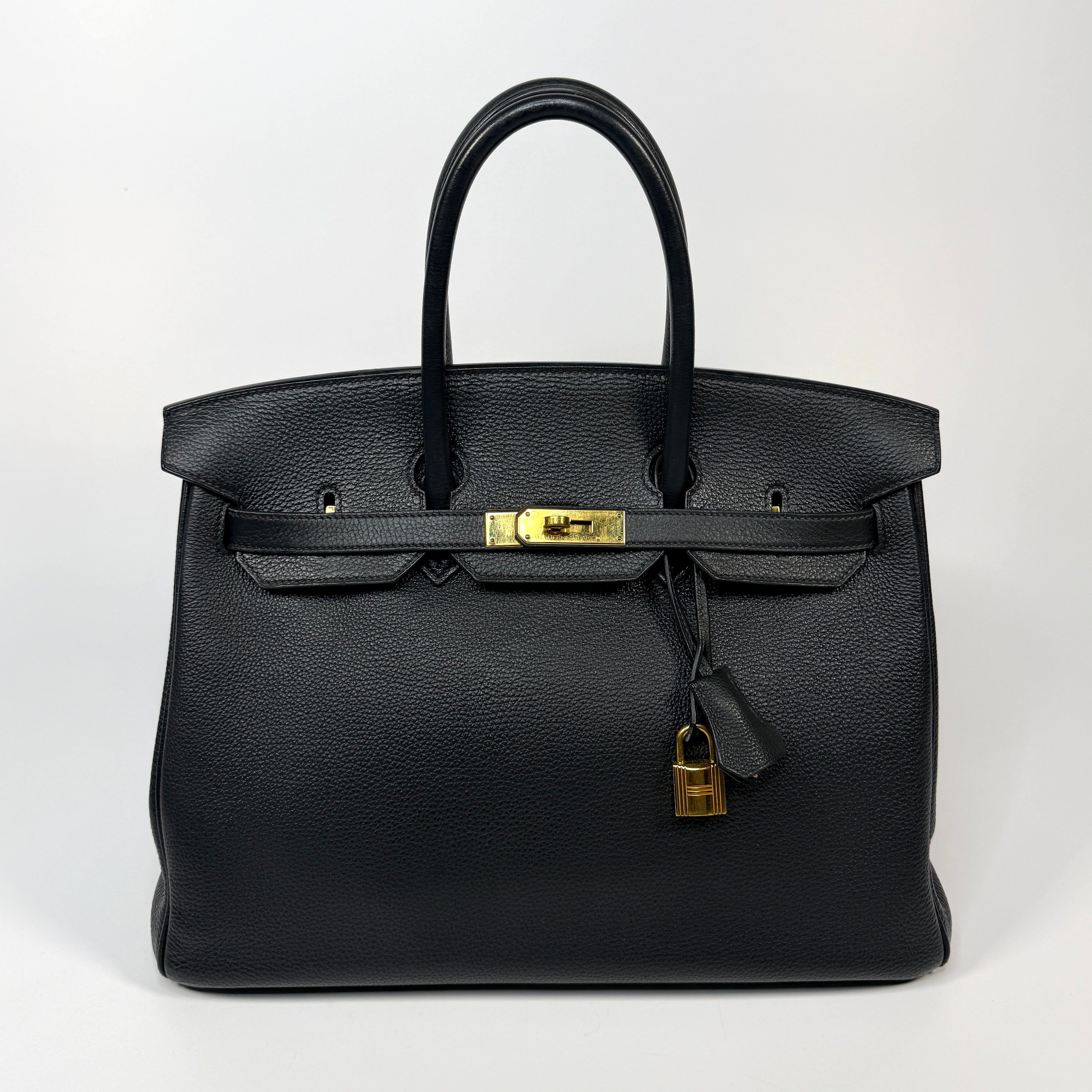 Hermès Birkin 35 Black Togo Leather With Gold Hardware. Authentic and preloved. Very Good Condition.