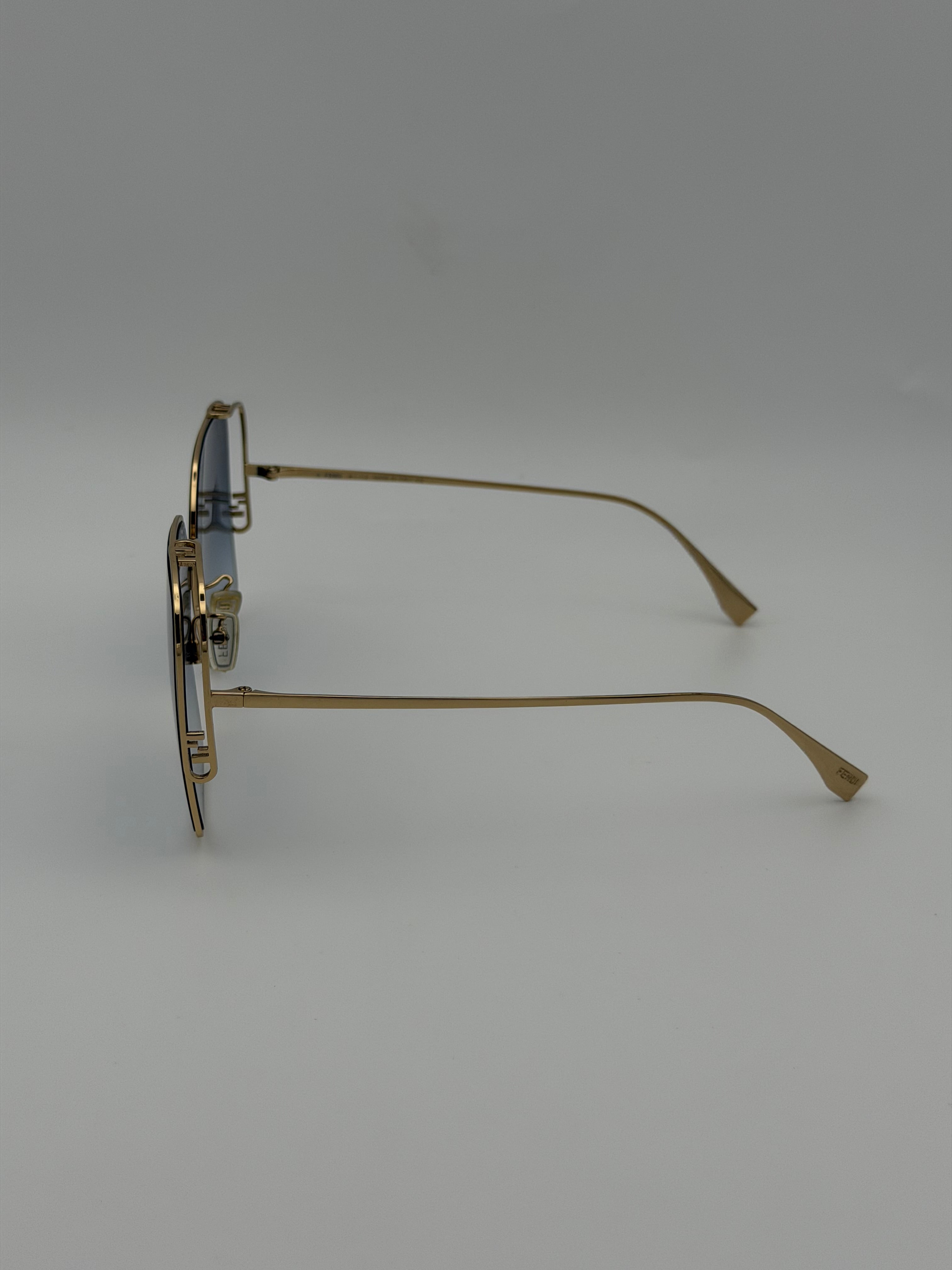 Fendi O'Lock Square Sunglasses
Authentic Pre Loved Verified by Luxe Cheshire Trusted Designer resale