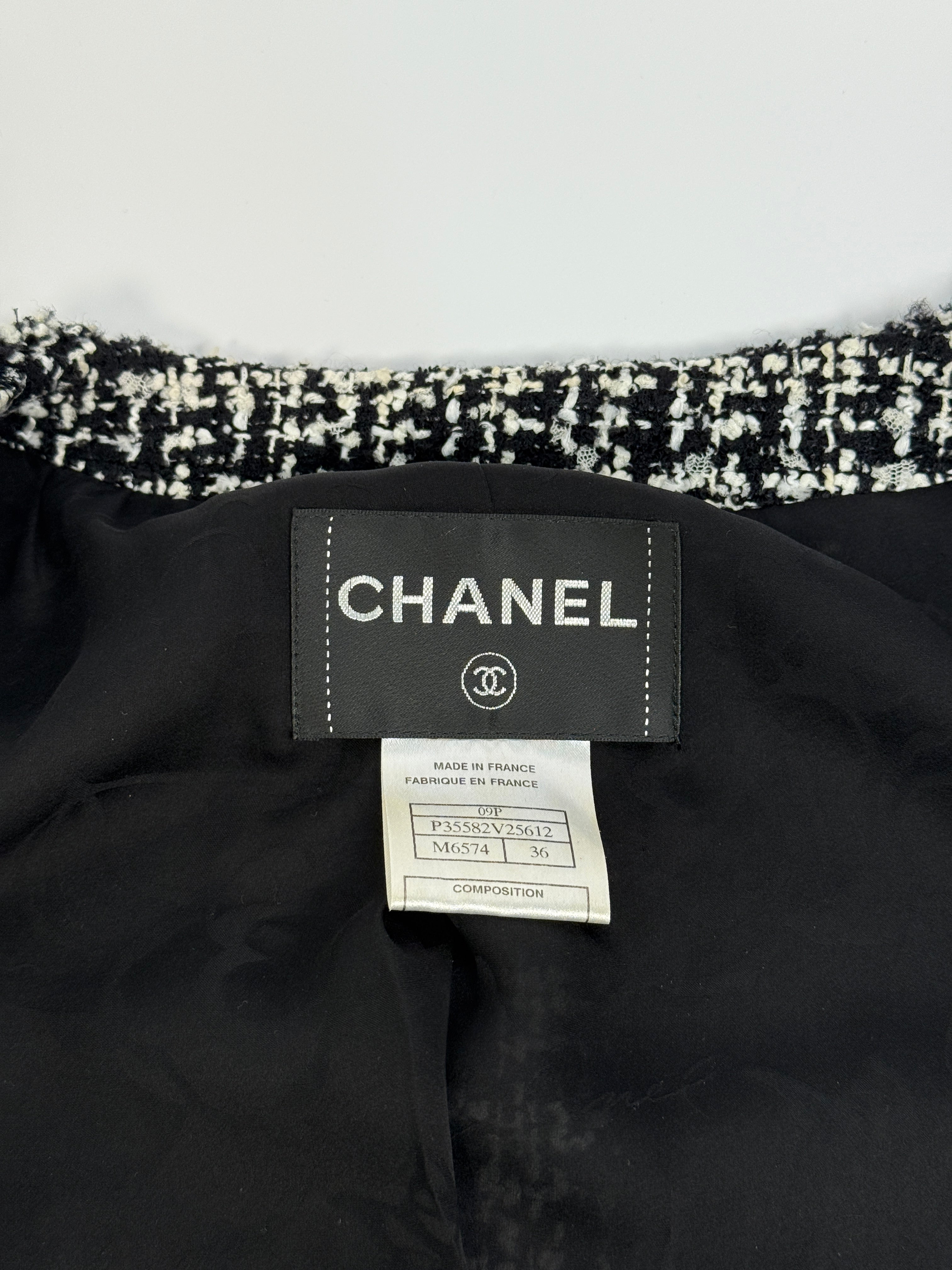 Chanel Tweed Jacket (Size 36/UK8)