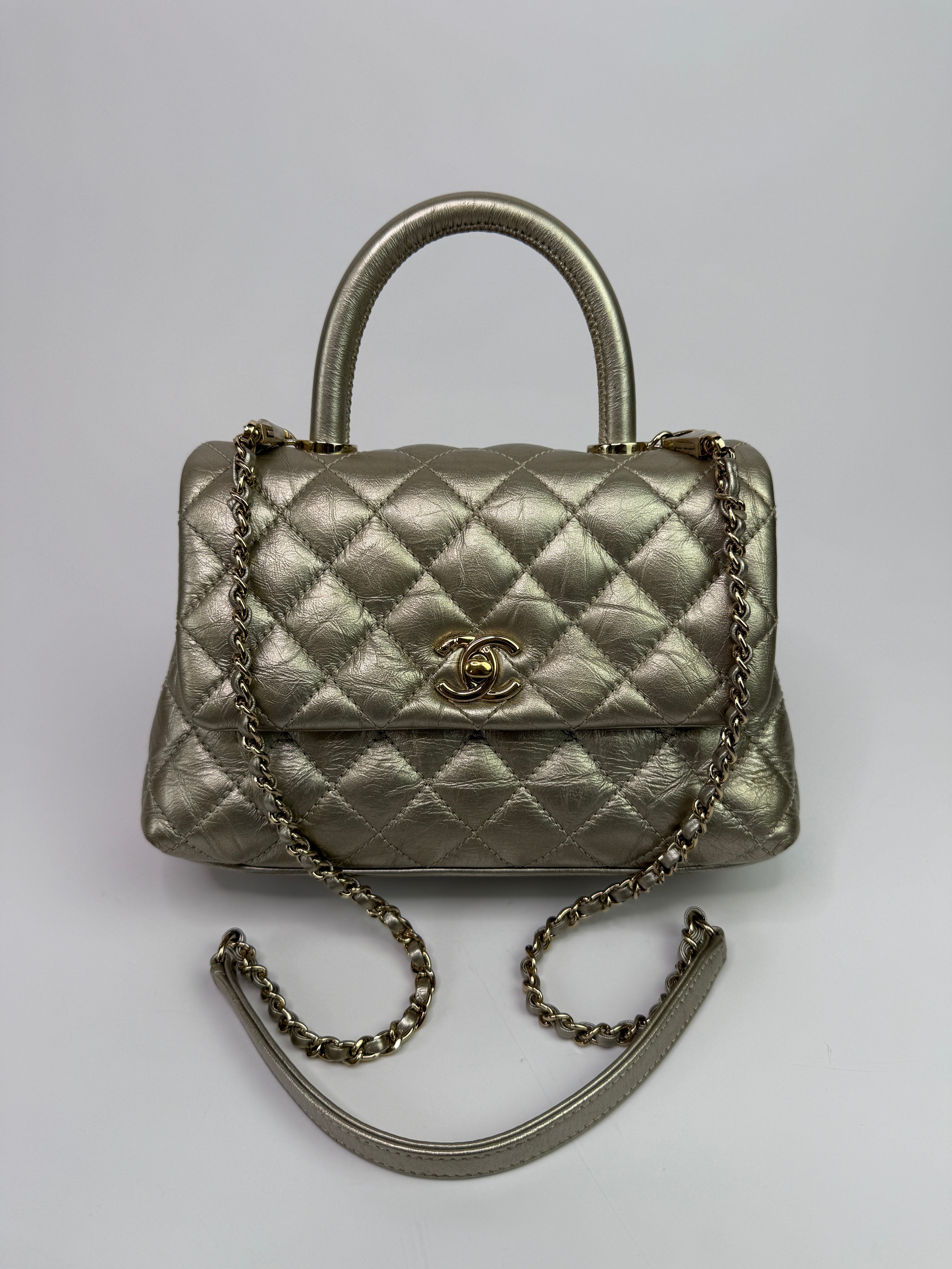 Chanel Small Coco In Gold Crumpled Calfskin With Gold Hardware
Pre Loved & Authentic