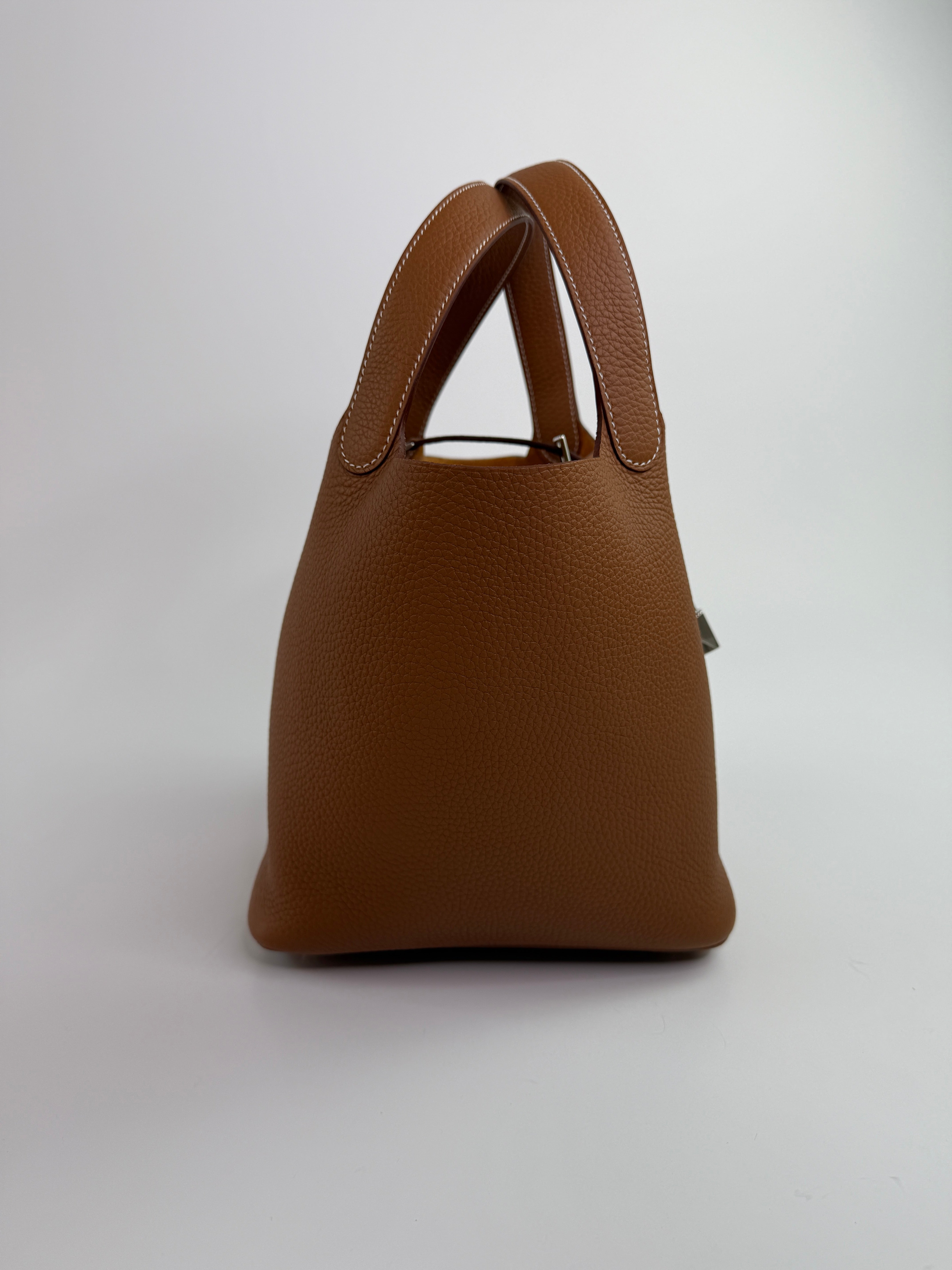 Hermès Picotin 22 In Gold Clemence Leather With PHW